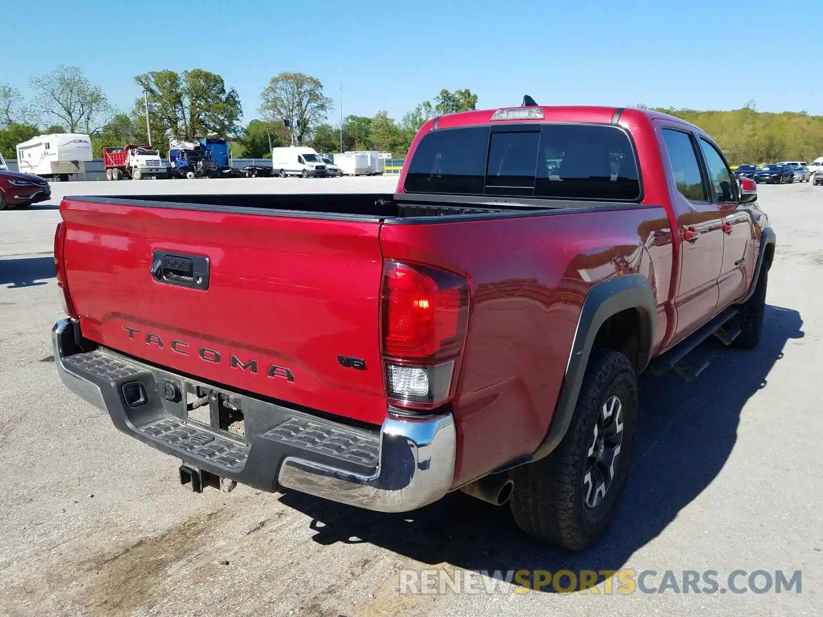 4 Photograph of a damaged car 3TMDZ5BNXKM072563 TOYOTA TACOMA 2019