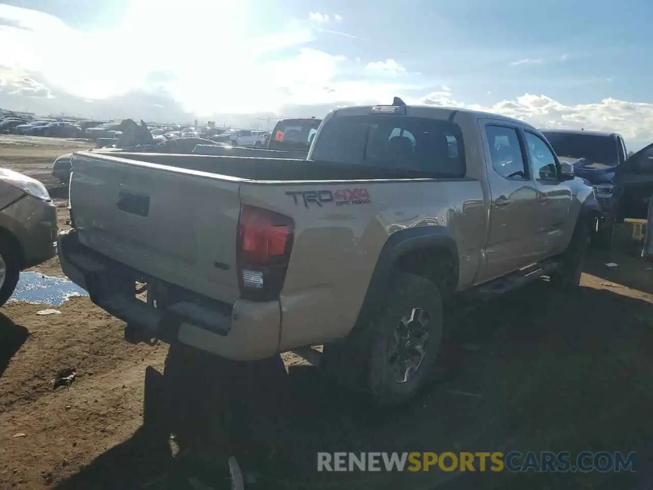 3 Photograph of a damaged car 3TMDZ5BNXKM078525 TOYOTA TACOMA 2019