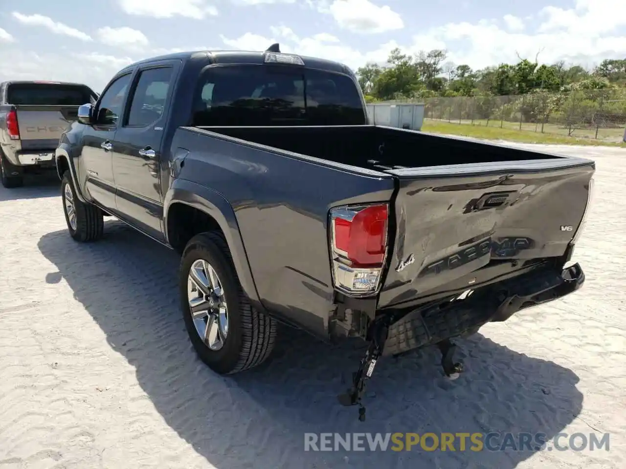 3 Photograph of a damaged car 3TMGZ5AN3KM203637 TOYOTA TACOMA 2019