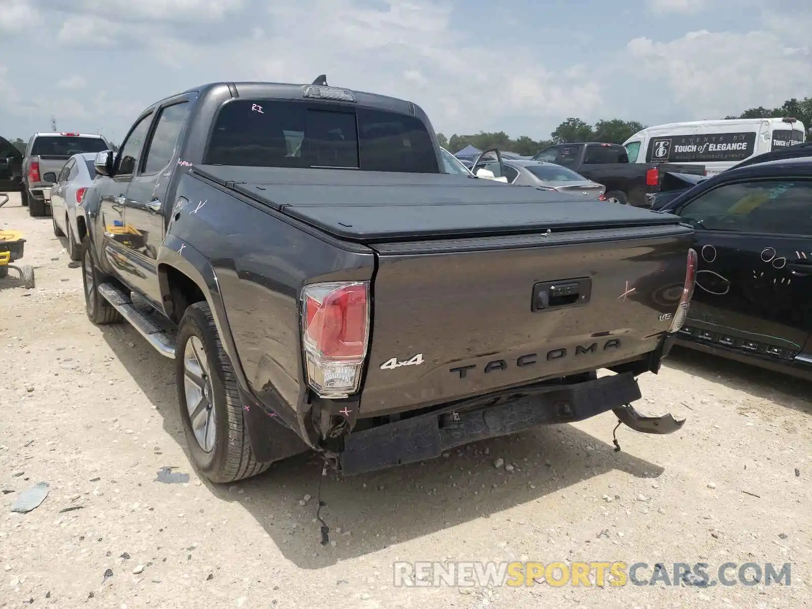 9 Photograph of a damaged car 3TMGZ5AN3KM226741 TOYOTA TACOMA 2019