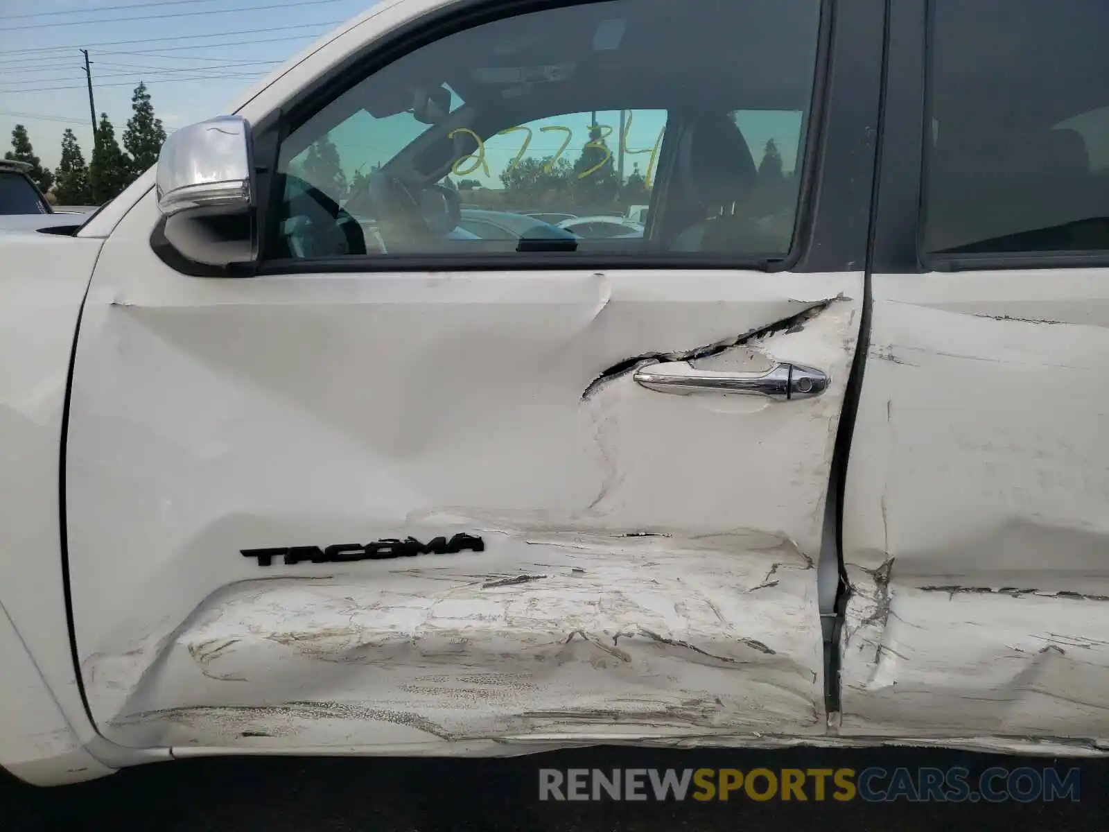 9 Photograph of a damaged car 3TMGZ5AN3KM265250 TOYOTA TACOMA 2019