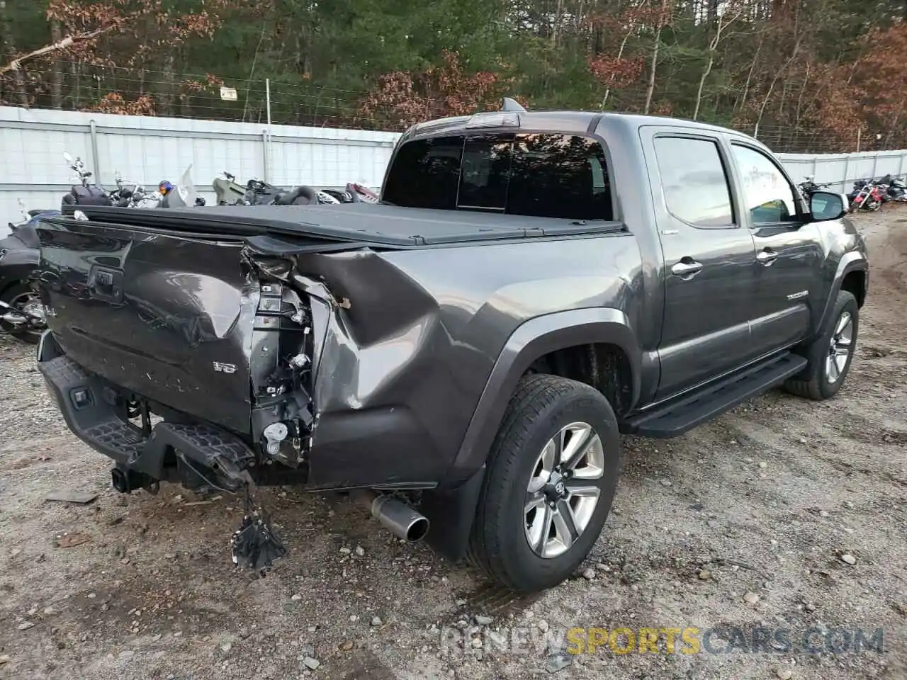 4 Photograph of a damaged car 3TMGZ5AN4KM210533 TOYOTA TACOMA 2019