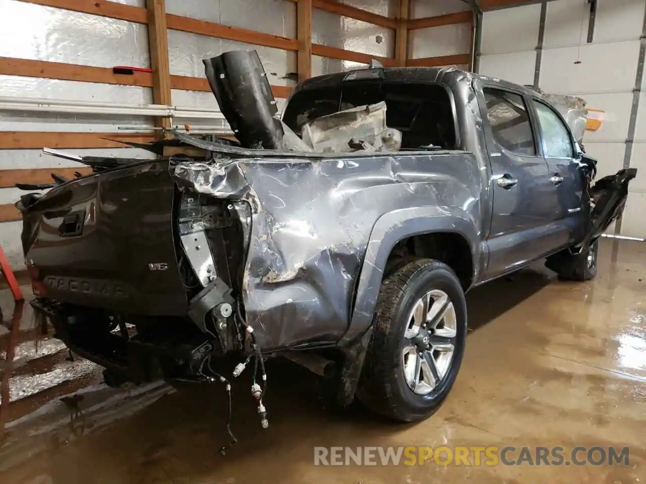 4 Photograph of a damaged car 3TMGZ5AN4KM234136 TOYOTA TACOMA 2019