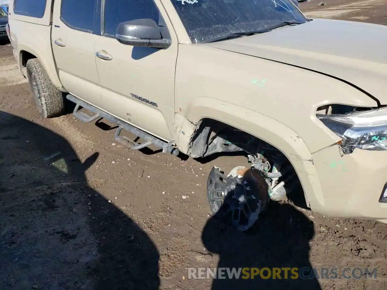 9 Photograph of a damaged car 3TMGZ5AN5KM269719 TOYOTA TACOMA 2019