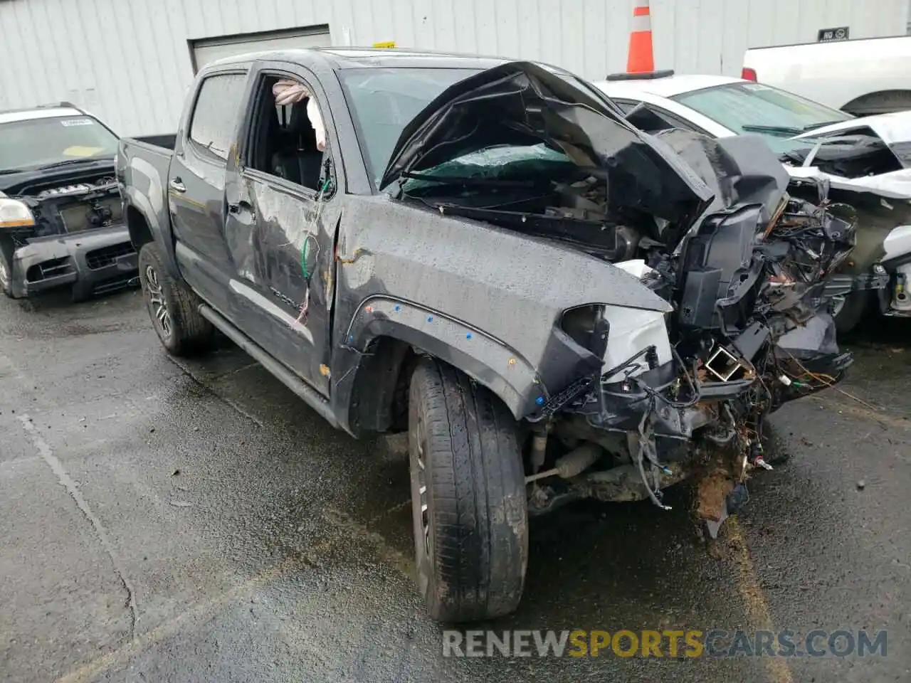 1 Photograph of a damaged car 3TMGZ5AN6KM188986 TOYOTA TACOMA 2019