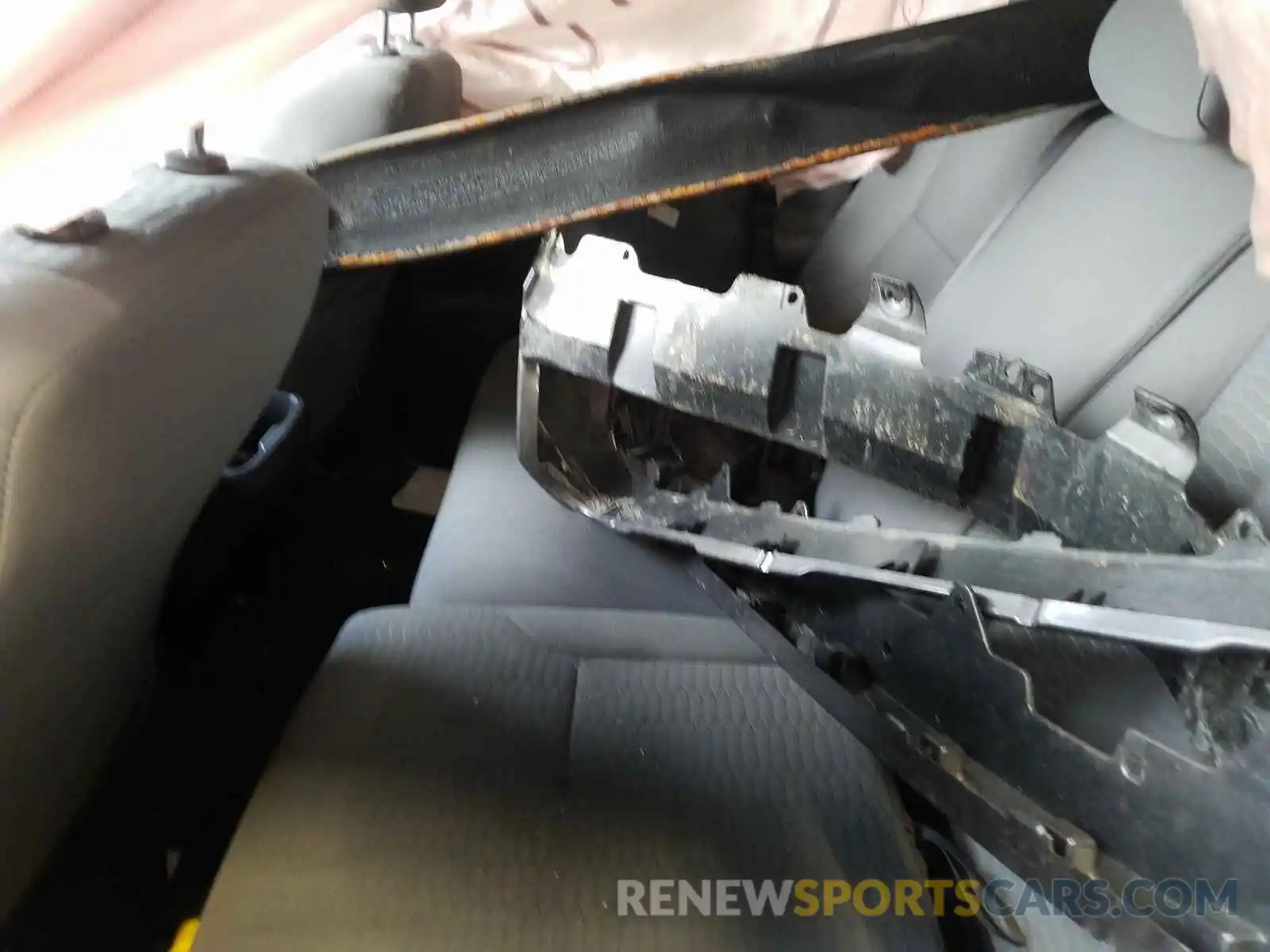 6 Photograph of a damaged car 5TFAX5GN0KX132443 TOYOTA TACOMA 2019