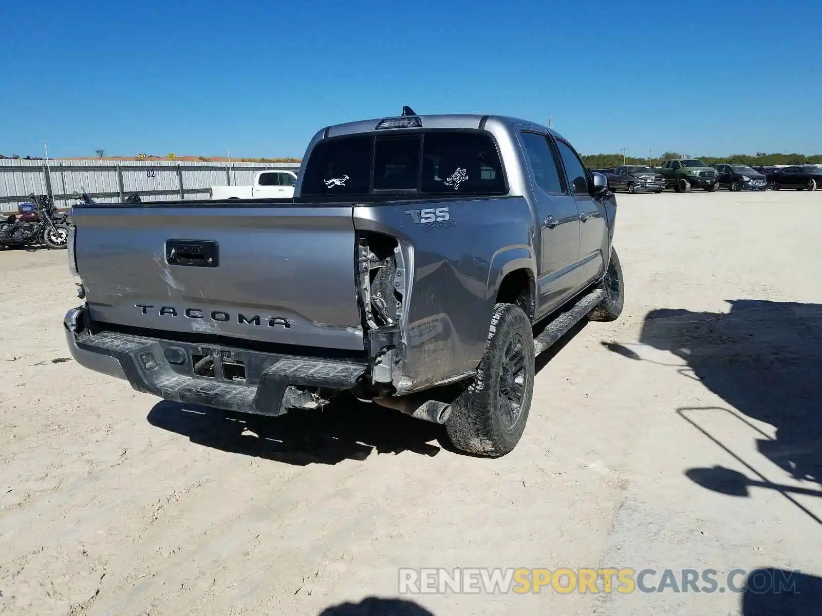 4 Photograph of a damaged car 5TFAX5GN0KX137917 TOYOTA TACOMA 2019