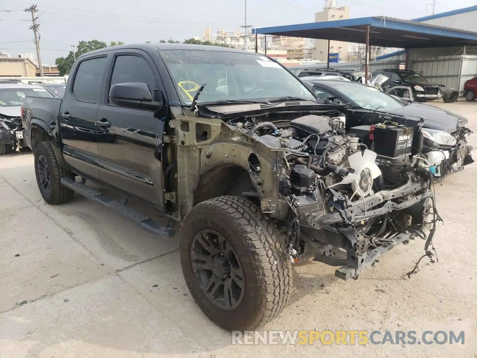 1 Photograph of a damaged car 5TFAX5GN0KX138050 TOYOTA TACOMA 2019