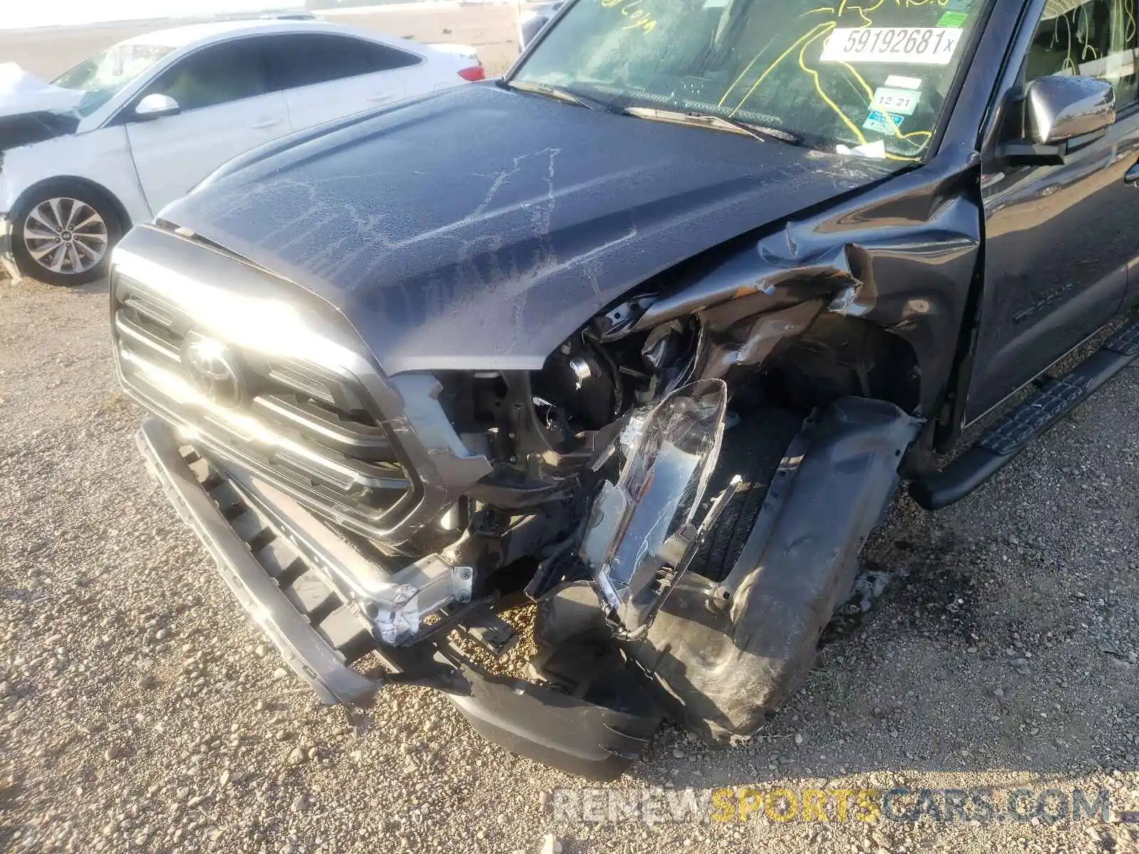 9 Photograph of a damaged car 5TFAX5GN0KX139182 TOYOTA TACOMA 2019