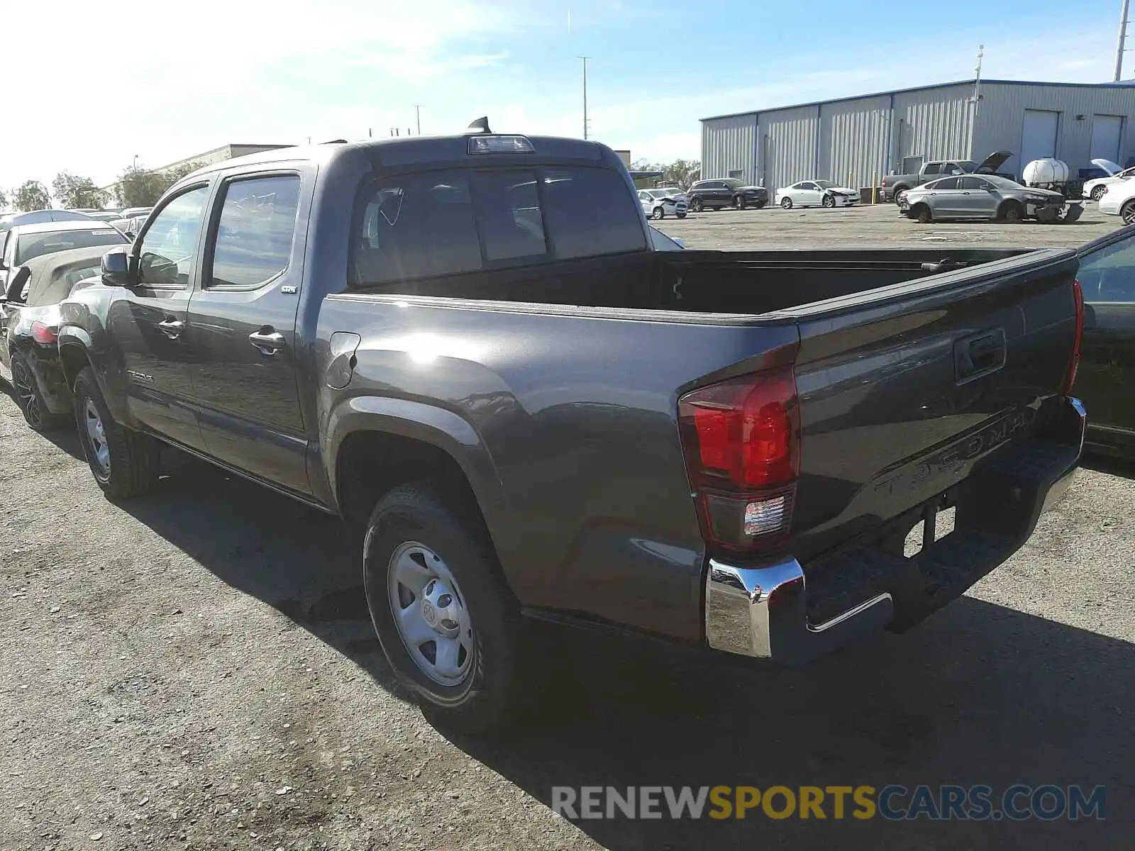 3 Photograph of a damaged car 5TFAX5GN0KX143197 TOYOTA TACOMA 2019