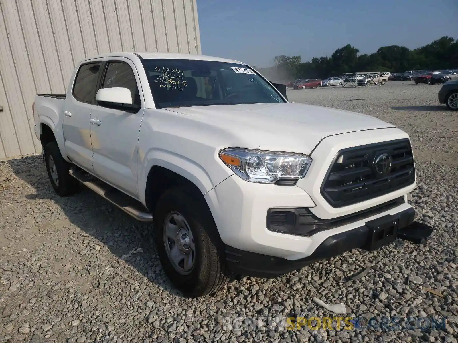 1 Photograph of a damaged car 5TFAX5GN0KX143474 TOYOTA TACOMA 2019