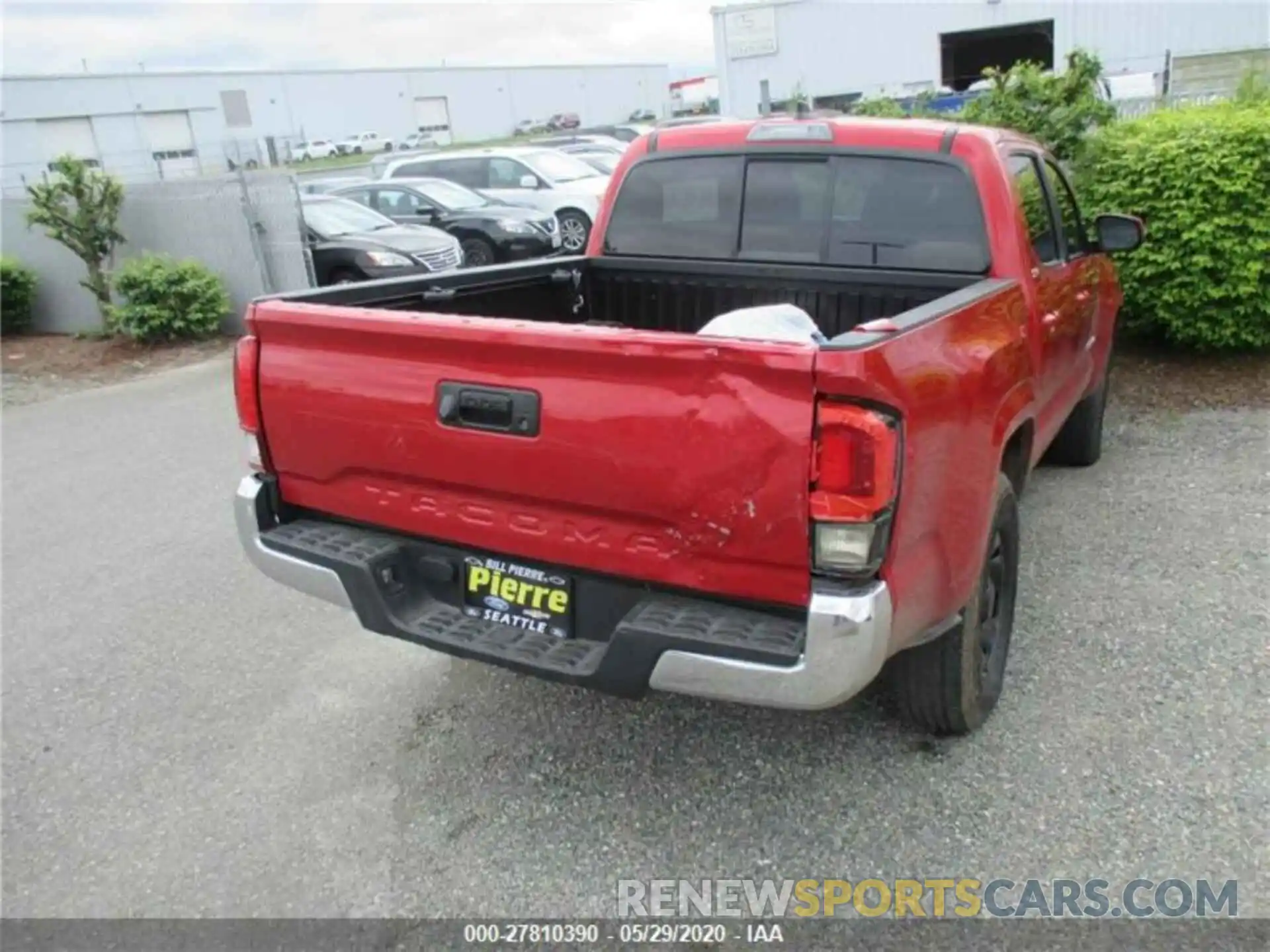 4 Photograph of a damaged car 5TFAX5GN0KX146696 TOYOTA TACOMA 2019