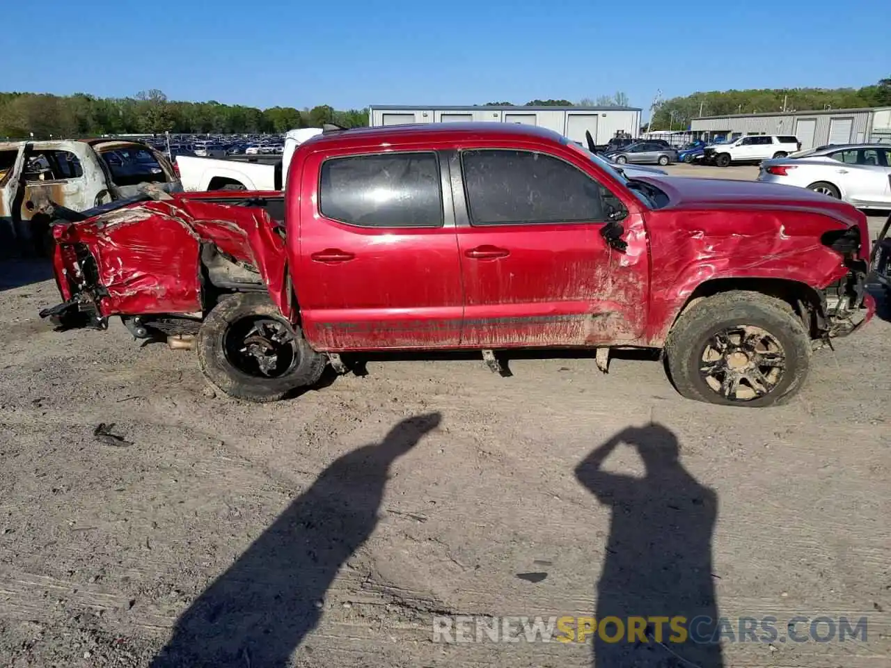 9 Photograph of a damaged car 5TFAX5GN0KX156791 TOYOTA TACOMA 2019