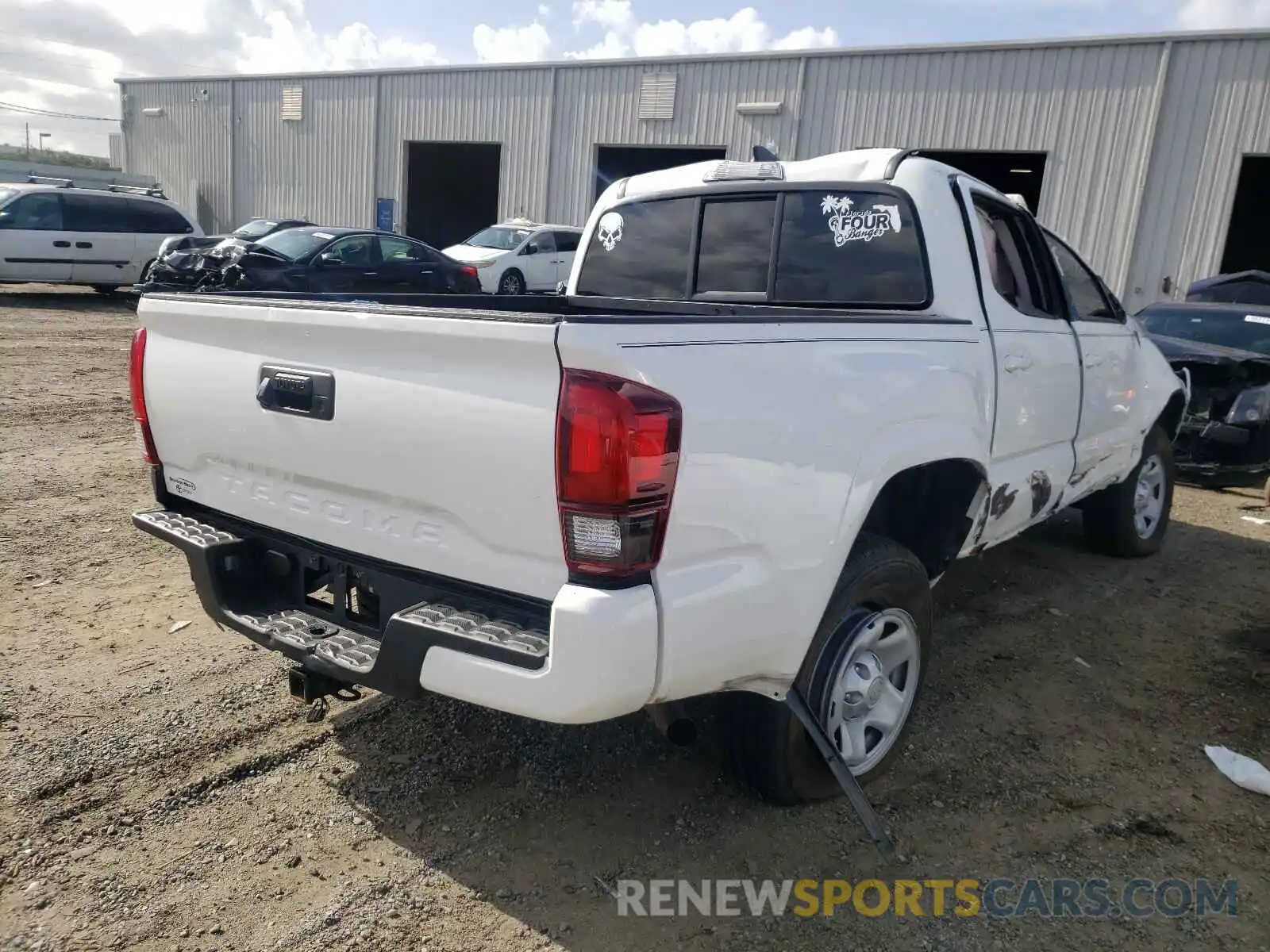 4 Photograph of a damaged car 5TFAX5GN0KX159822 TOYOTA TACOMA 2019