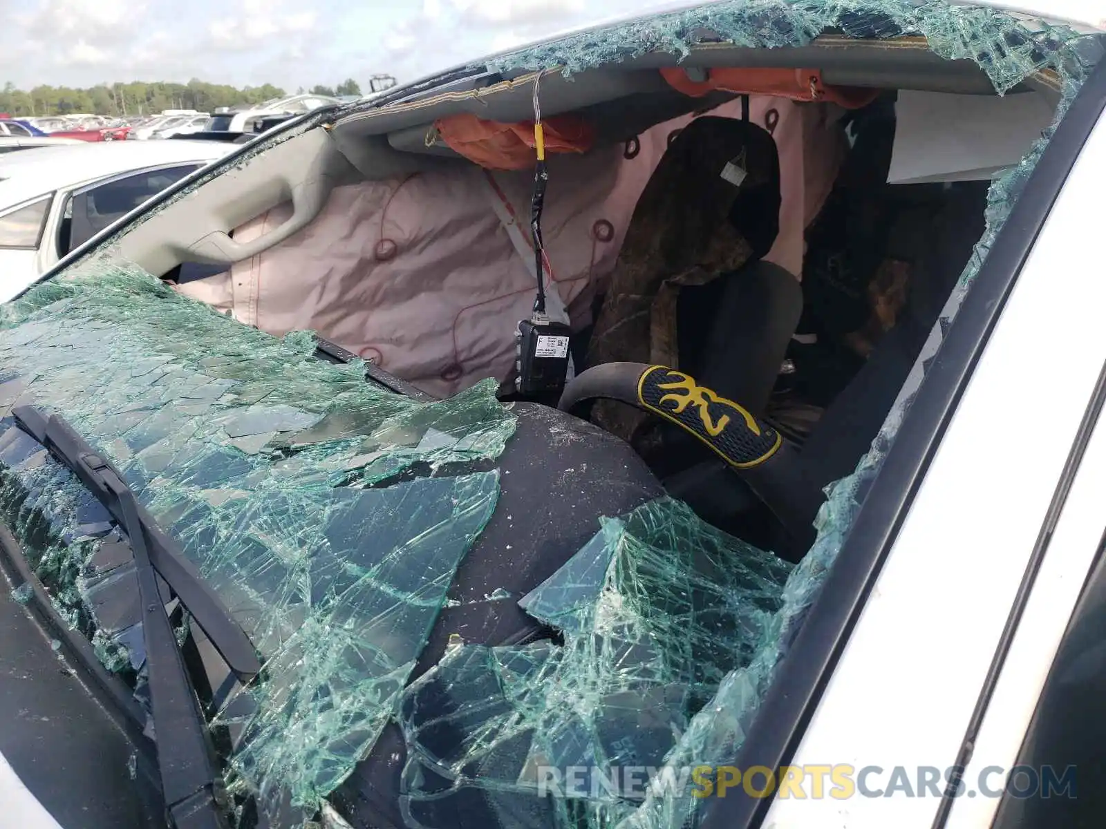 9 Photograph of a damaged car 5TFAX5GN0KX159822 TOYOTA TACOMA 2019