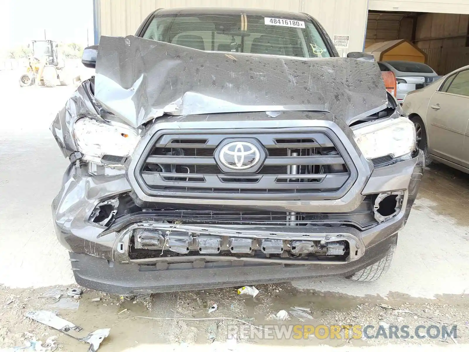 9 Photograph of a damaged car 5TFAX5GN1KX133892 TOYOTA TACOMA 2019