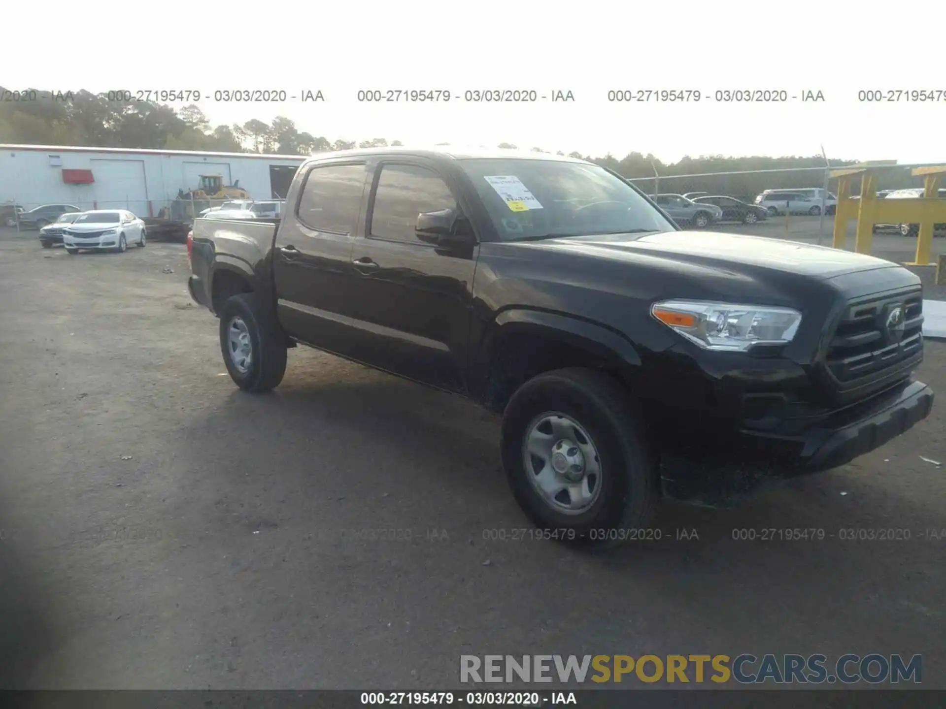 1 Photograph of a damaged car 5TFAX5GN1KX134539 TOYOTA TACOMA 2019