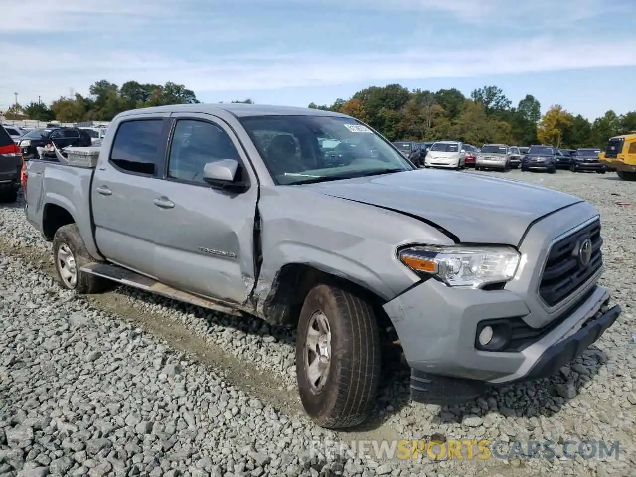 9 Photograph of a damaged car 5TFAX5GN1KX141250 TOYOTA TACOMA 2019