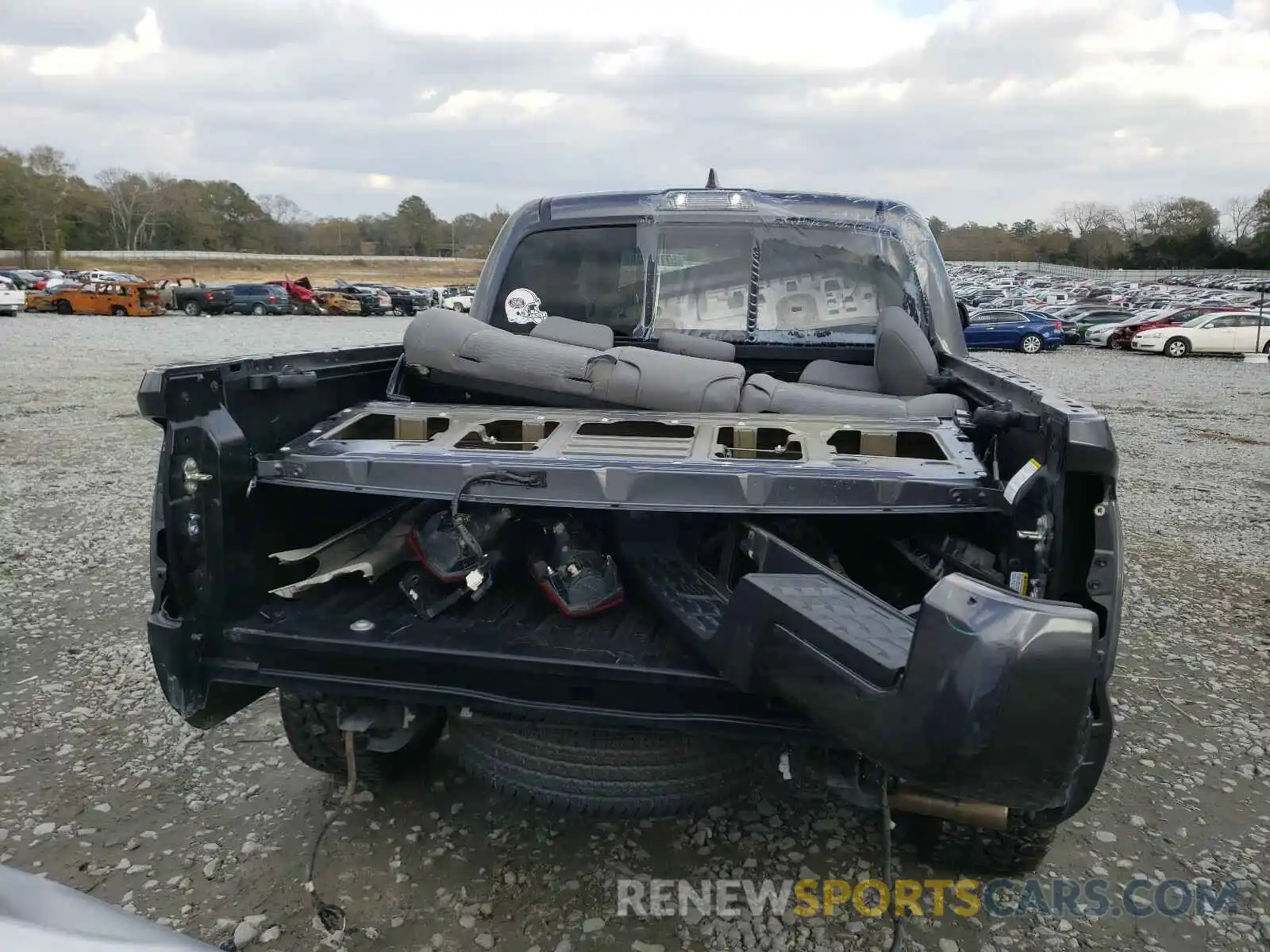 9 Photograph of a damaged car 5TFAX5GN1KX142706 TOYOTA TACOMA 2019