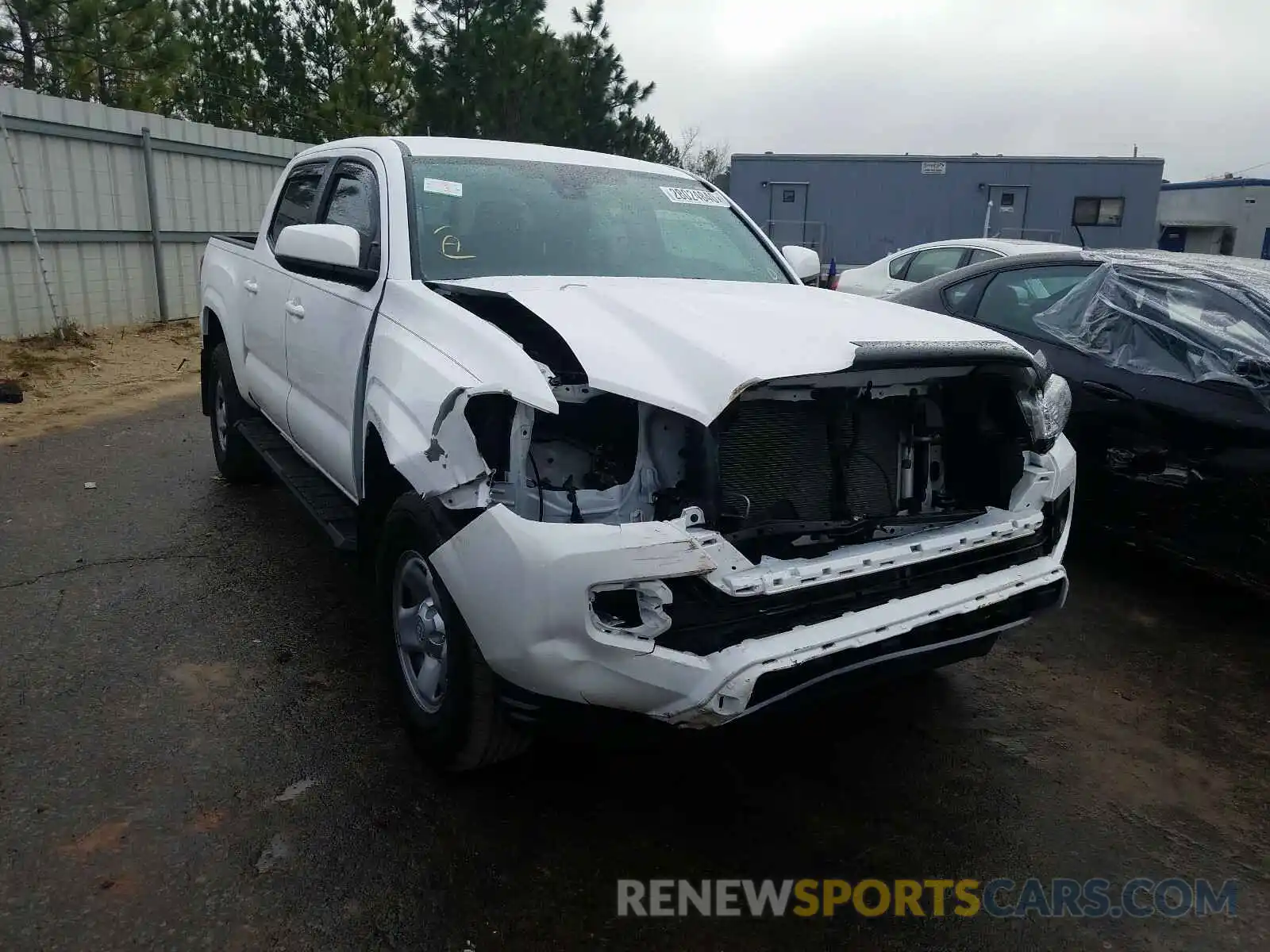 1 Photograph of a damaged car 5TFAX5GN1KX143323 TOYOTA TACOMA 2019