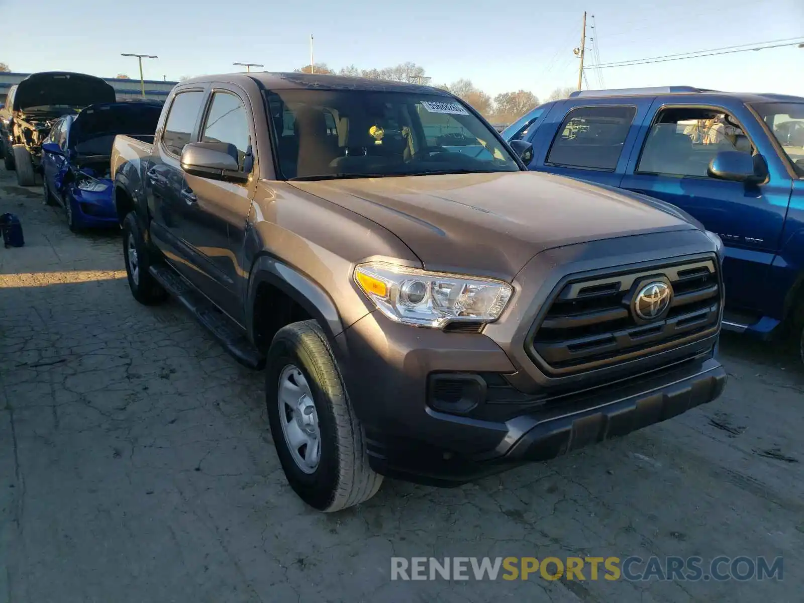 1 Photograph of a damaged car 5TFAX5GN1KX147310 TOYOTA TACOMA 2019