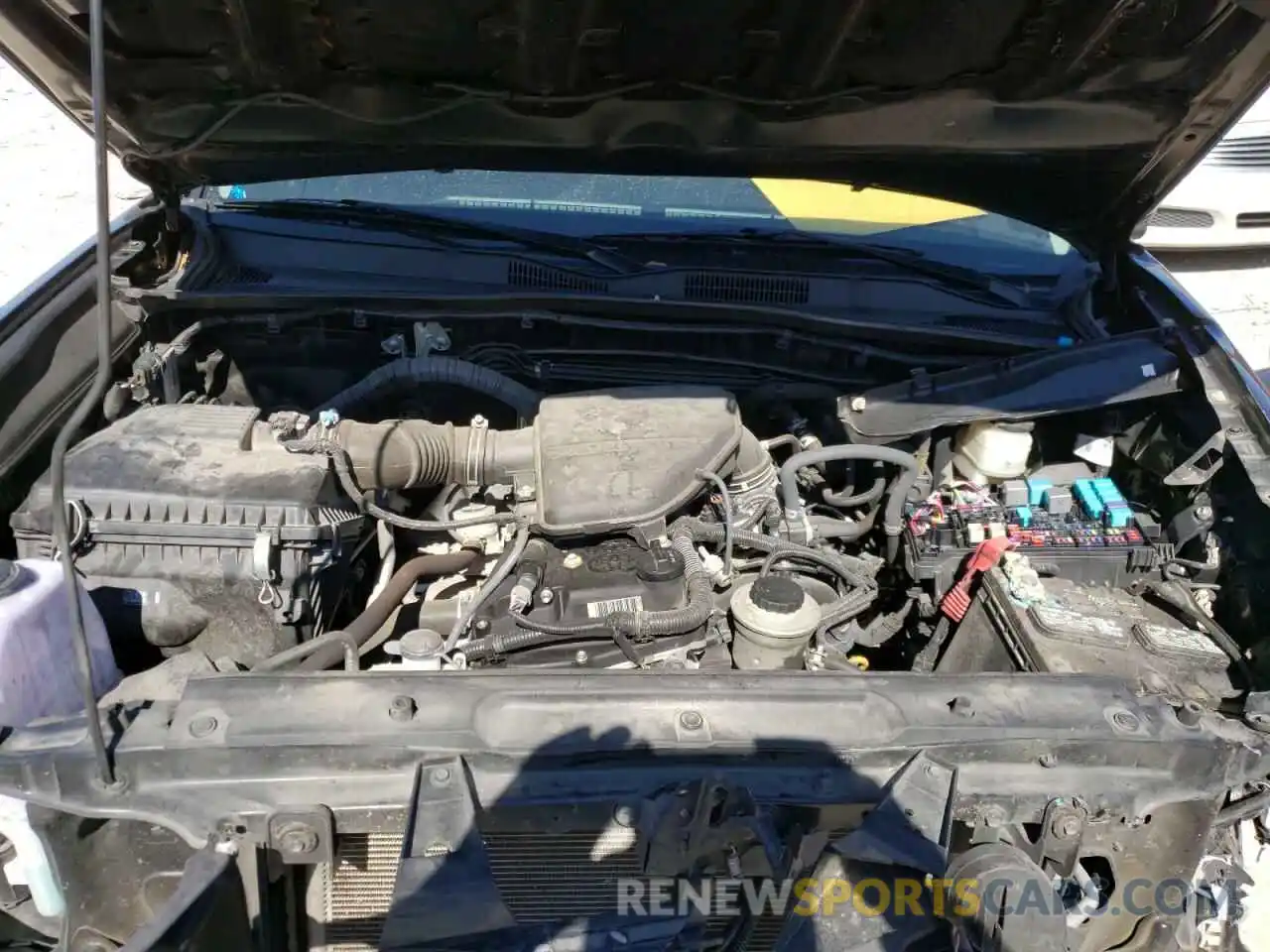 7 Photograph of a damaged car 5TFAX5GN1KX148375 TOYOTA TACOMA 2019