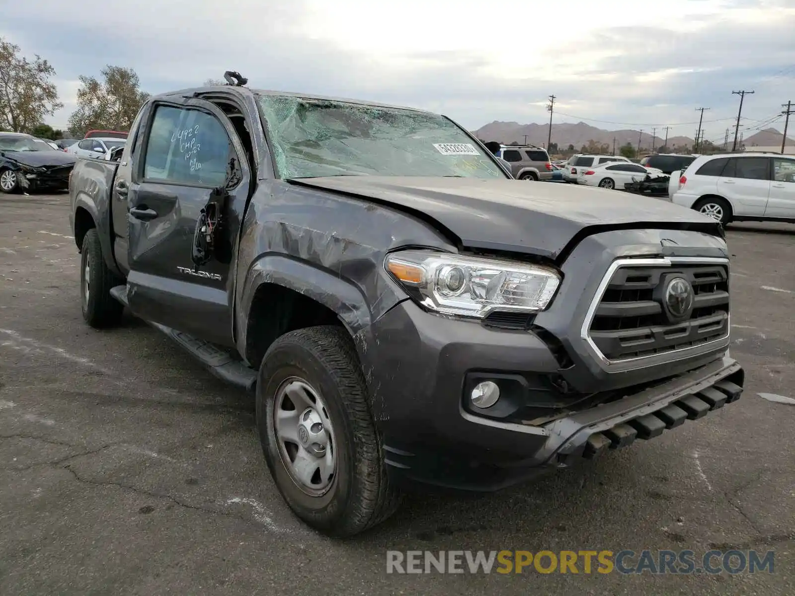 1 Photograph of a damaged car 5TFAX5GN1KX158646 TOYOTA TACOMA 2019