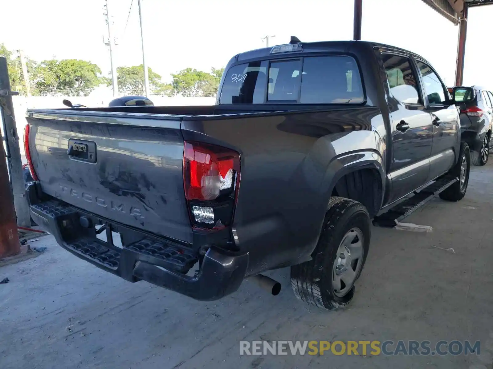 4 Photograph of a damaged car 5TFAX5GN1KX160655 TOYOTA TACOMA 2019