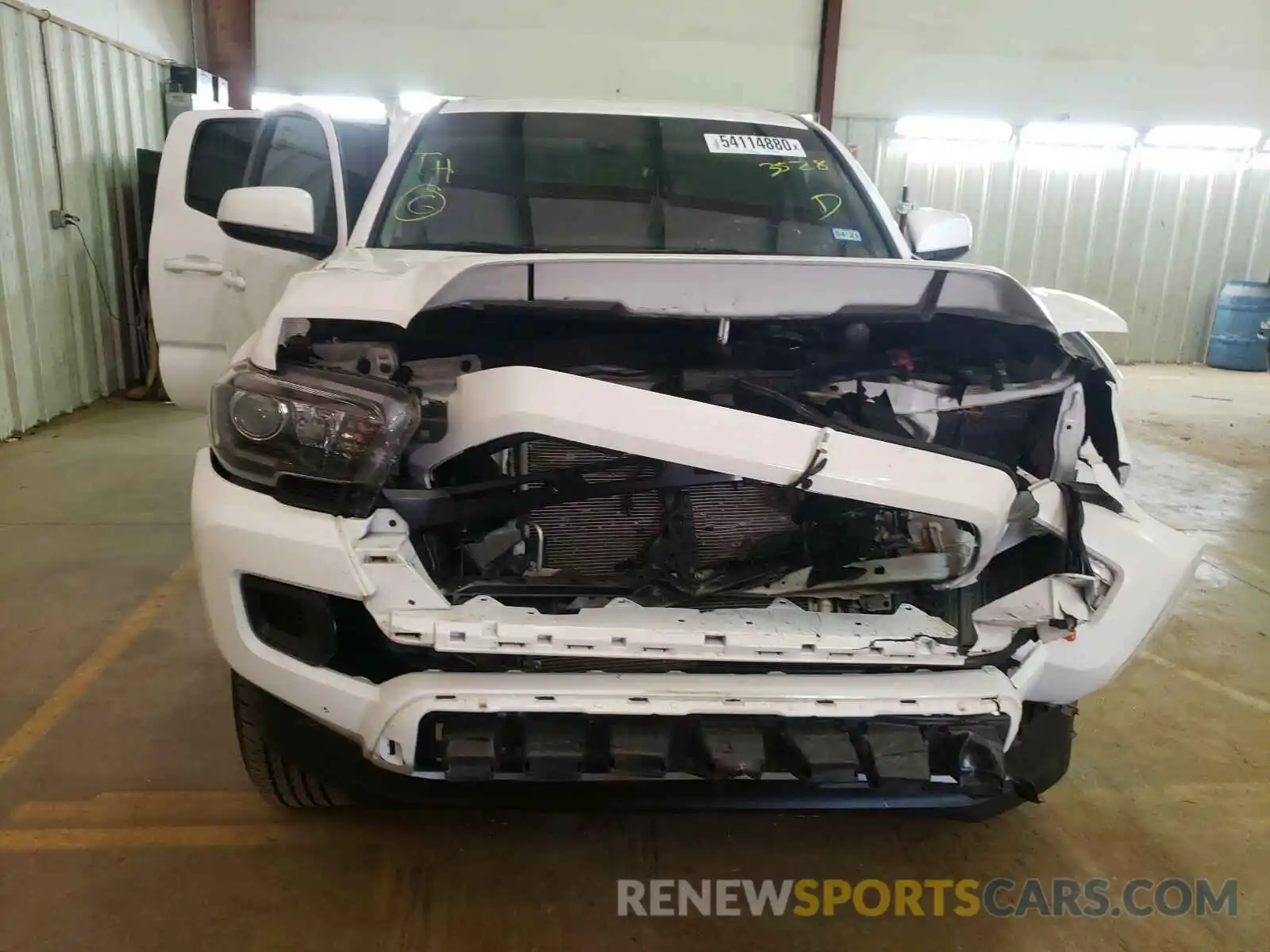 9 Photograph of a damaged car 5TFAX5GN2KX133528 TOYOTA TACOMA 2019