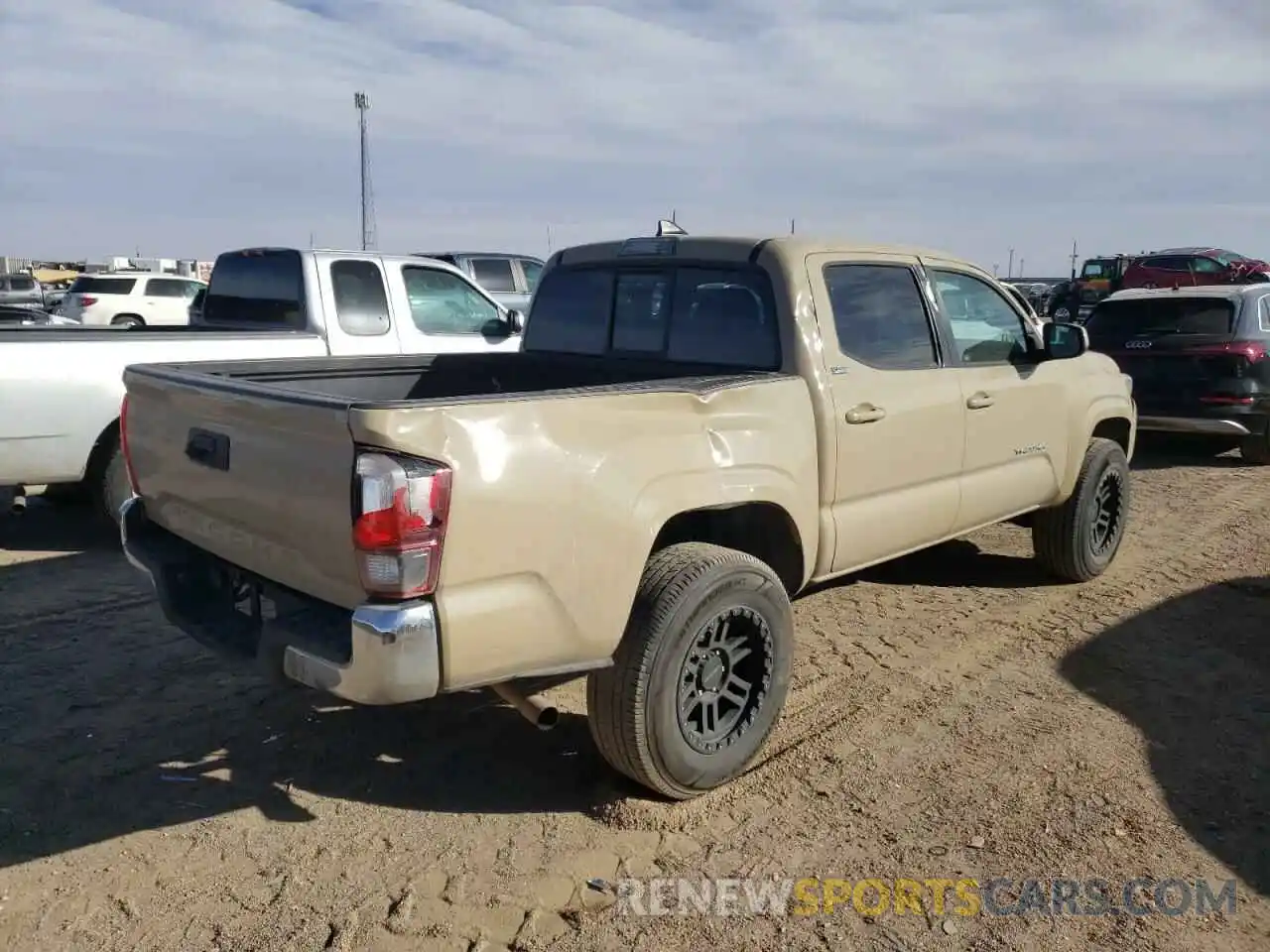 4 Photograph of a damaged car 5TFAX5GN2KX133934 TOYOTA TACOMA 2019