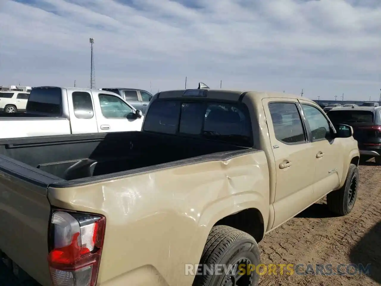 9 Photograph of a damaged car 5TFAX5GN2KX133934 TOYOTA TACOMA 2019