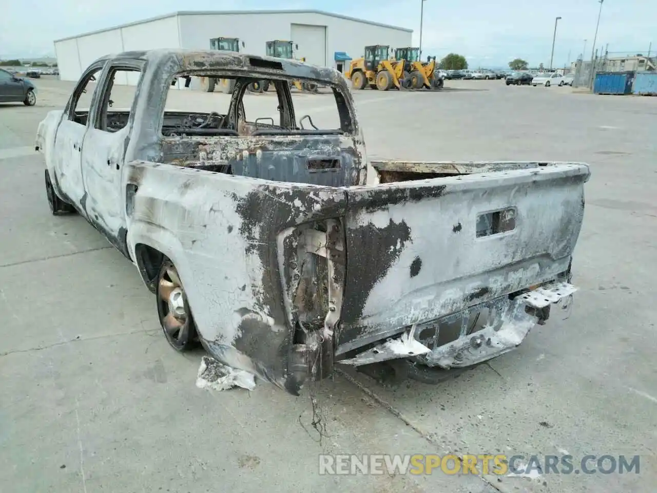 3 Photograph of a damaged car 5TFAX5GN2KX148613 TOYOTA TACOMA 2019