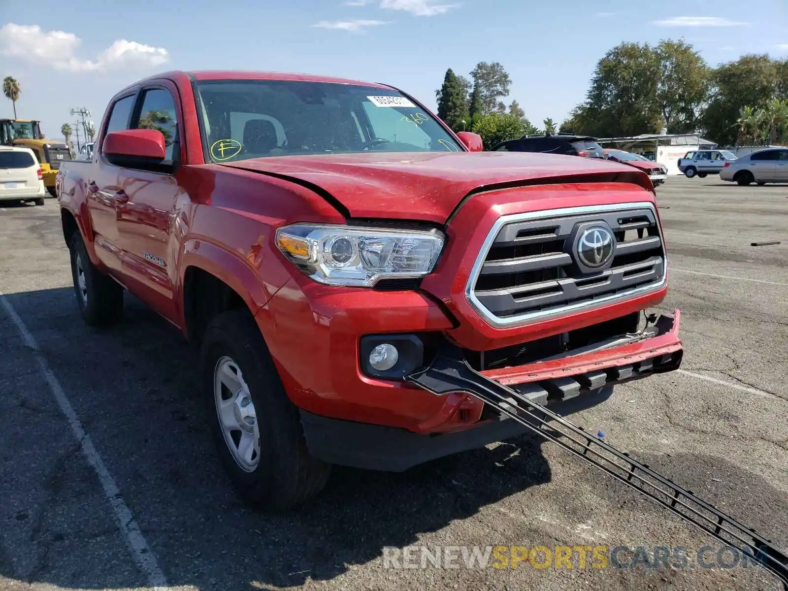 1 Photograph of a damaged car 5TFAX5GN2KX150975 TOYOTA TACOMA 2019