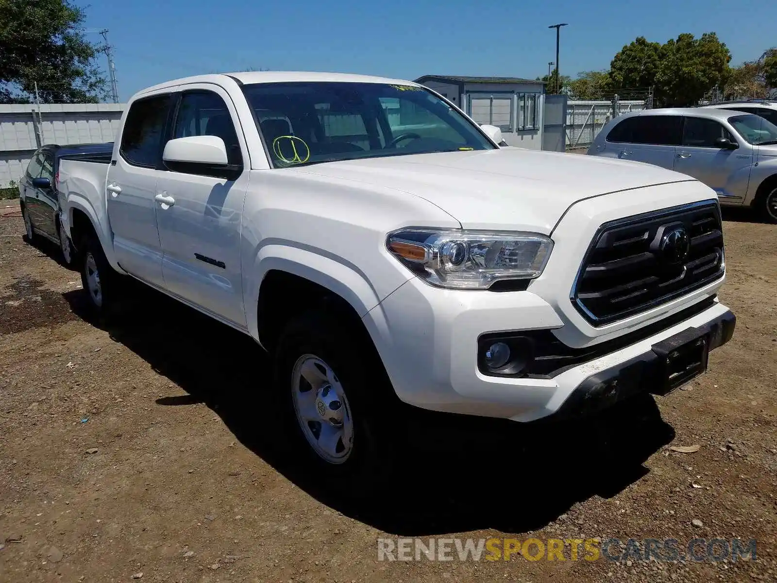 1 Photograph of a damaged car 5TFAX5GN2KX153360 TOYOTA TACOMA 2019