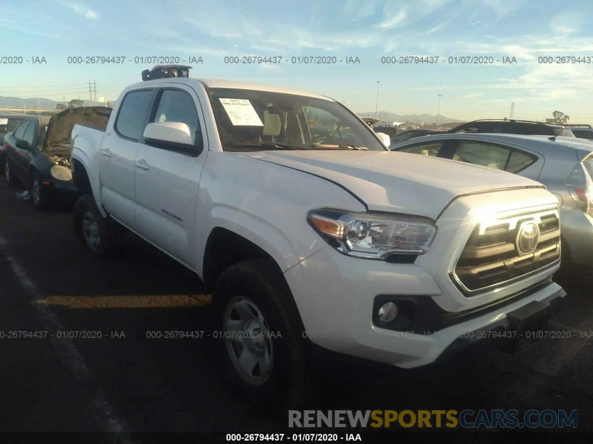 1 Фотография поврежденного автомобиля 5TFAX5GN2KX154184 TOYOTA TACOMA 2019