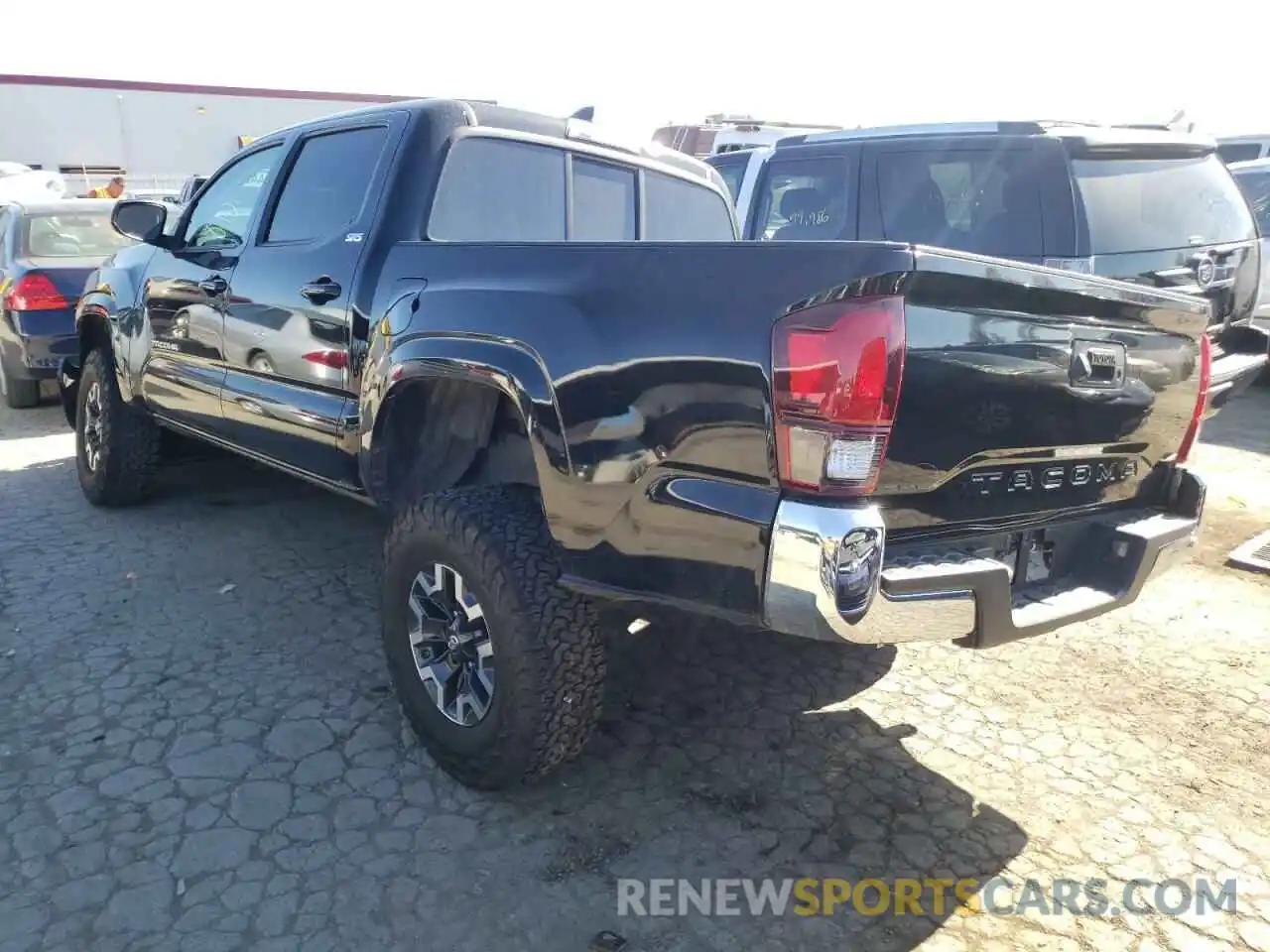 3 Photograph of a damaged car 5TFAX5GN2KX161085 TOYOTA TACOMA 2019