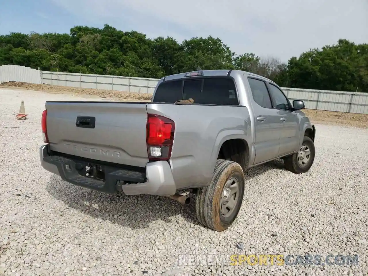 4 Photograph of a damaged car 5TFAX5GN2KX162334 TOYOTA TACOMA 2019