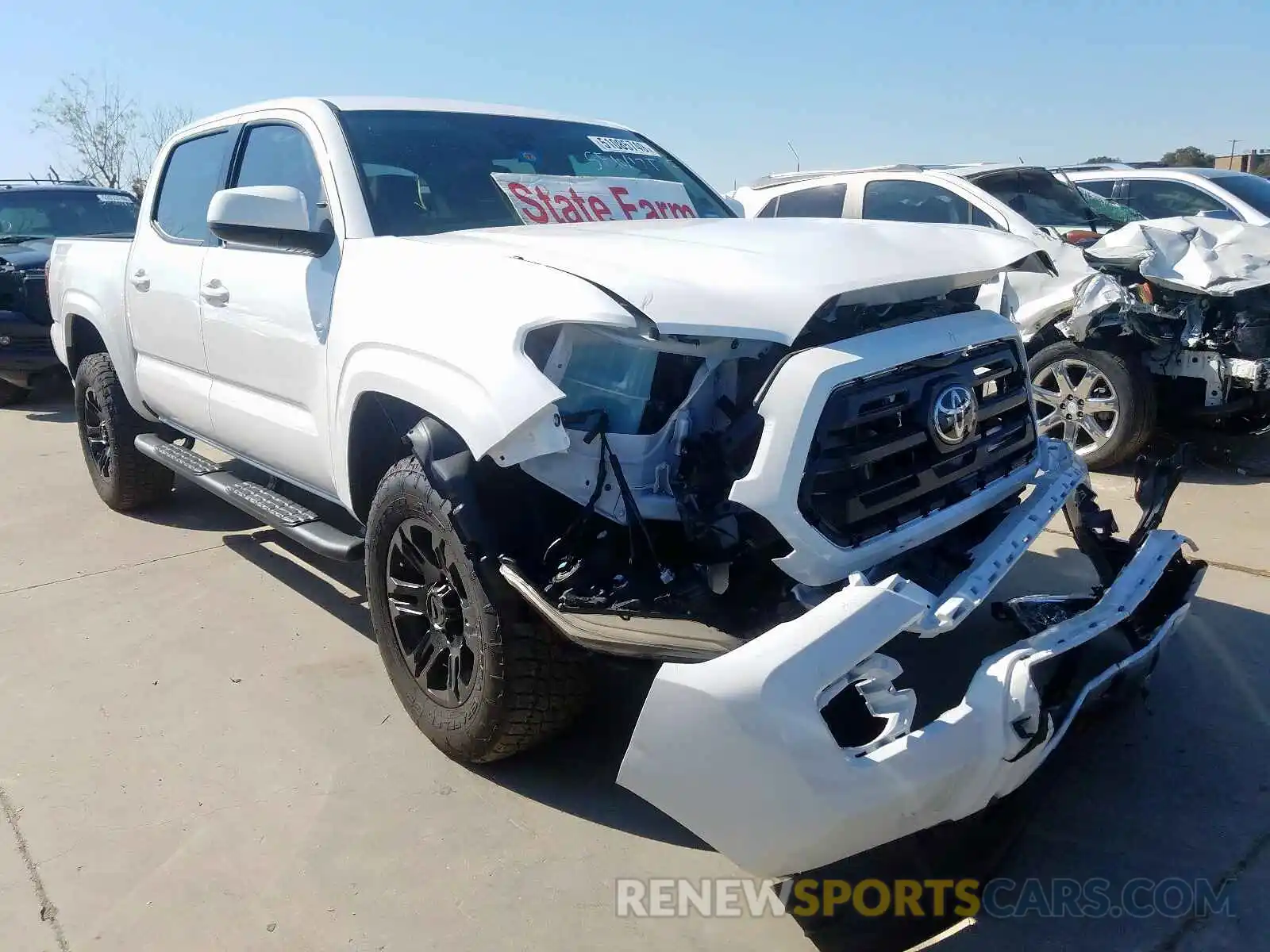 1 Photograph of a damaged car 5TFAX5GN3KX151374 TOYOTA TACOMA 2019