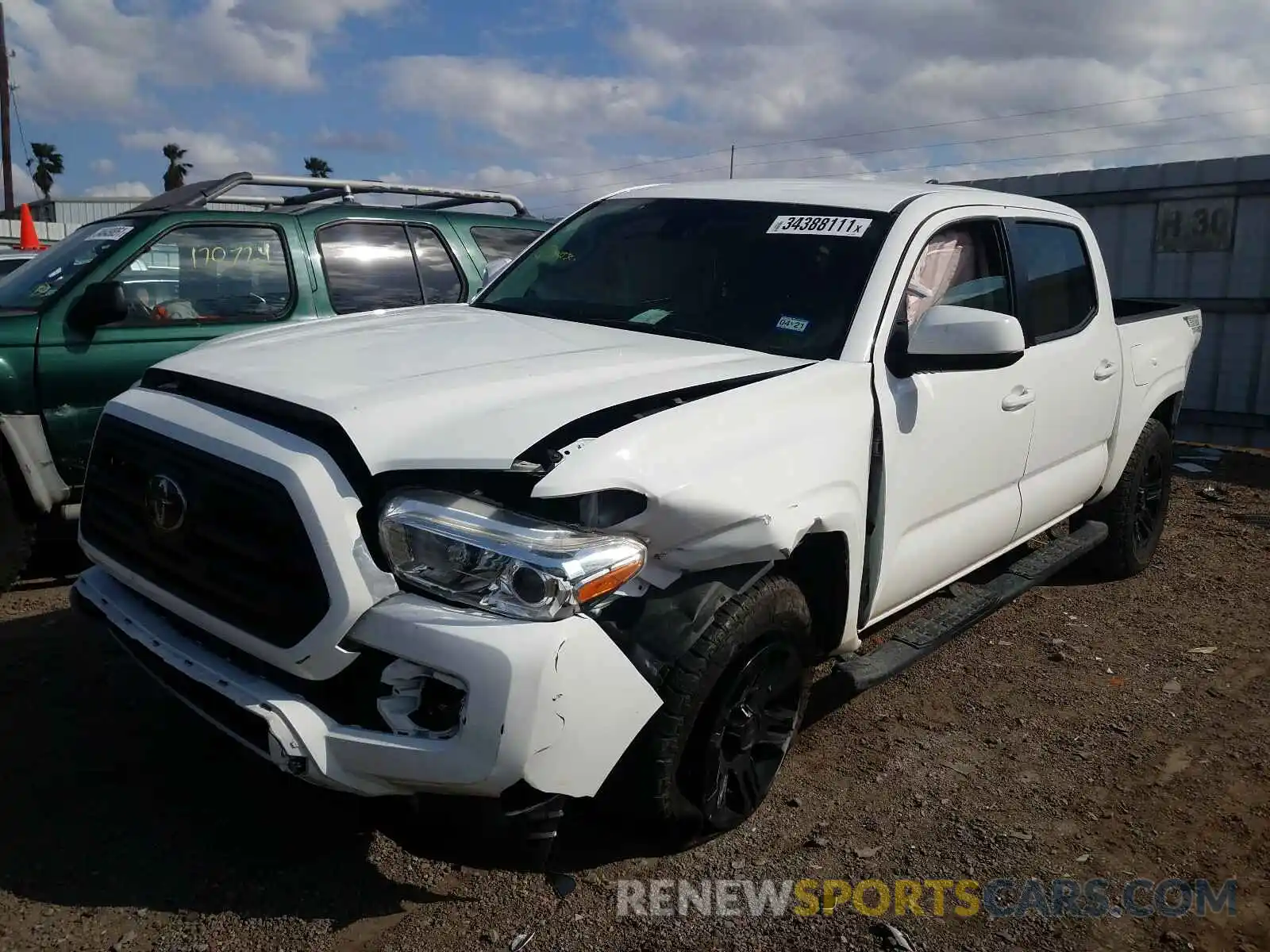 2 Фотография поврежденного автомобиля 5TFAX5GN3KX152587 TOYOTA TACOMA 2019