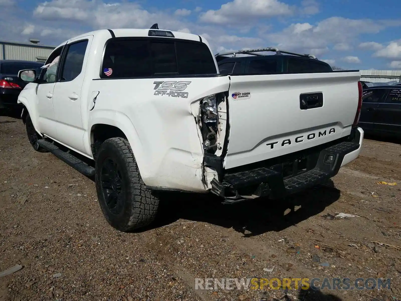 3 Фотография поврежденного автомобиля 5TFAX5GN3KX152587 TOYOTA TACOMA 2019