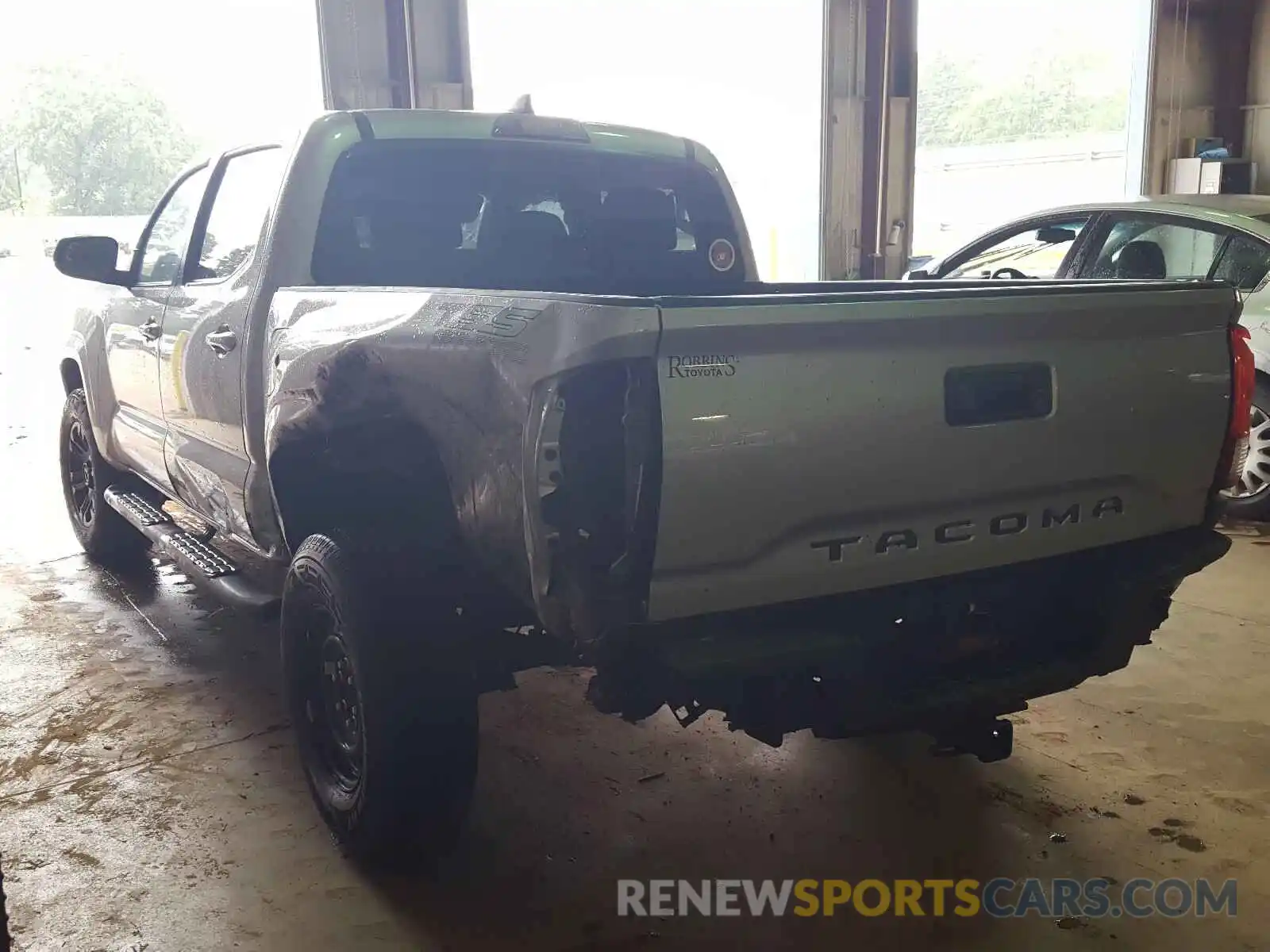 3 Photograph of a damaged car 5TFAX5GN3KX152654 TOYOTA TACOMA 2019