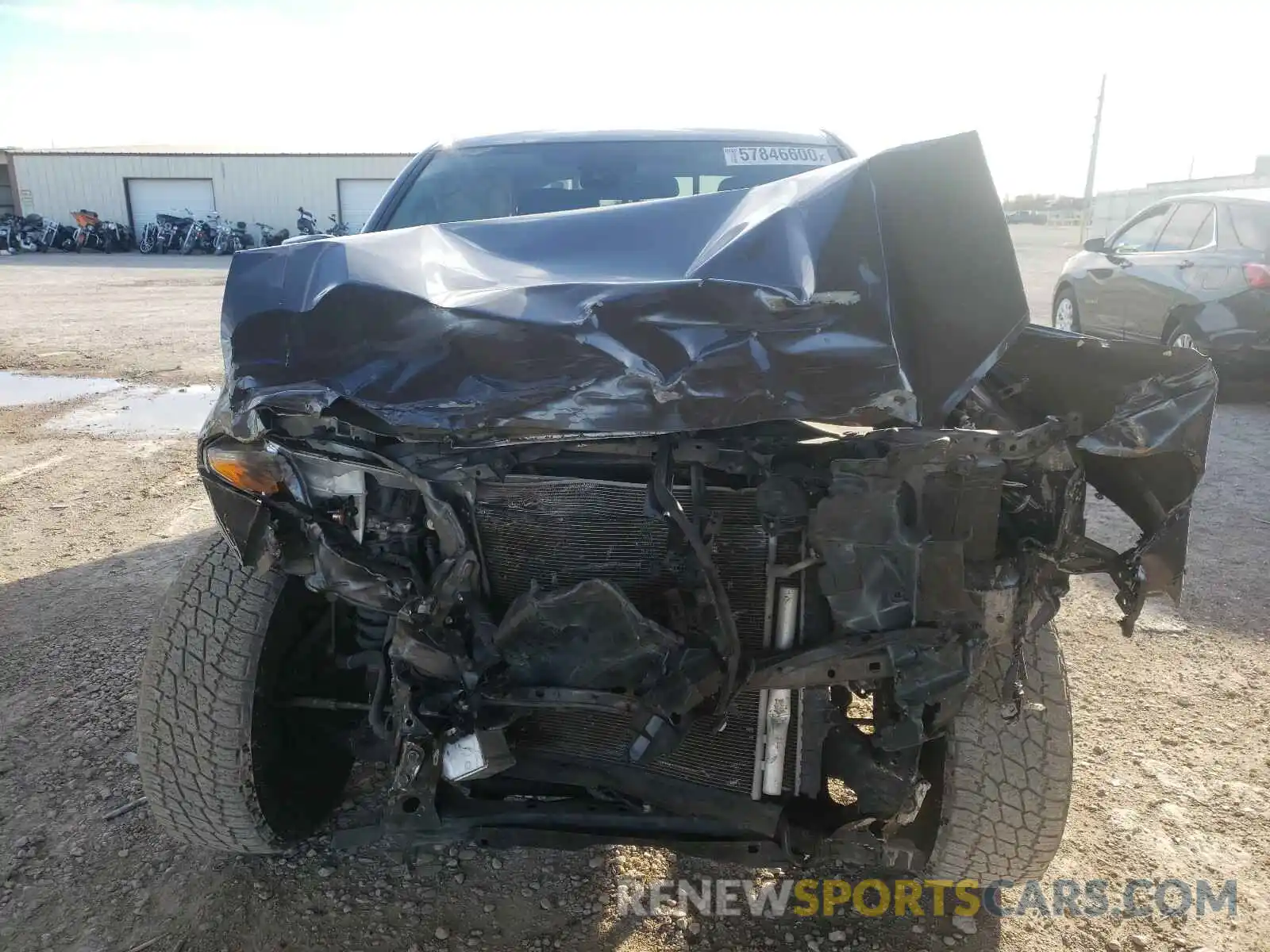 9 Фотография поврежденного автомобиля 5TFAX5GN3KX152864 TOYOTA TACOMA 2019