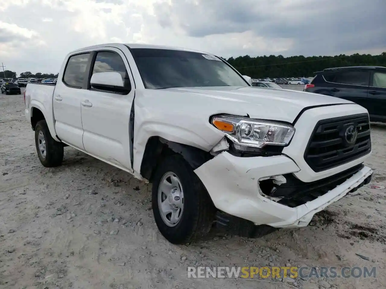 1 Photograph of a damaged car 5TFAX5GN3KX160155 TOYOTA TACOMA 2019