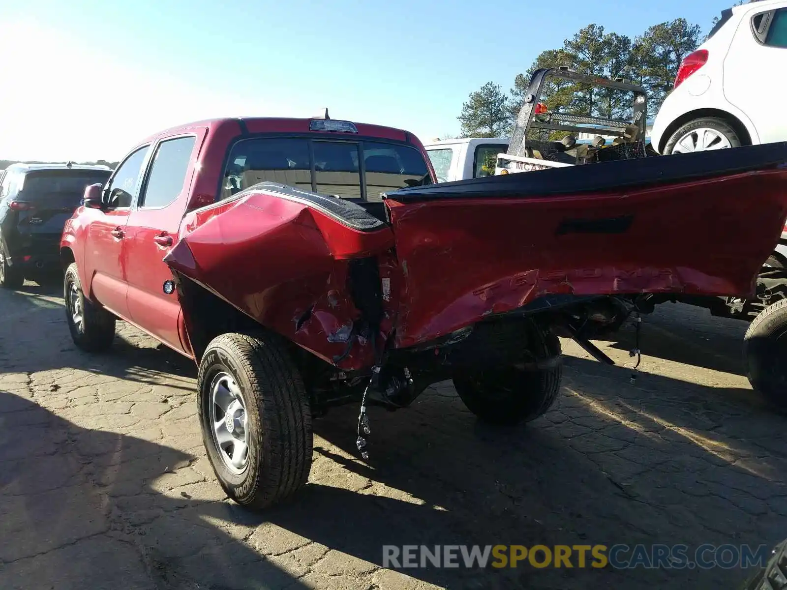 3 Photograph of a damaged car 5TFAX5GN3KX160172 TOYOTA TACOMA 2019