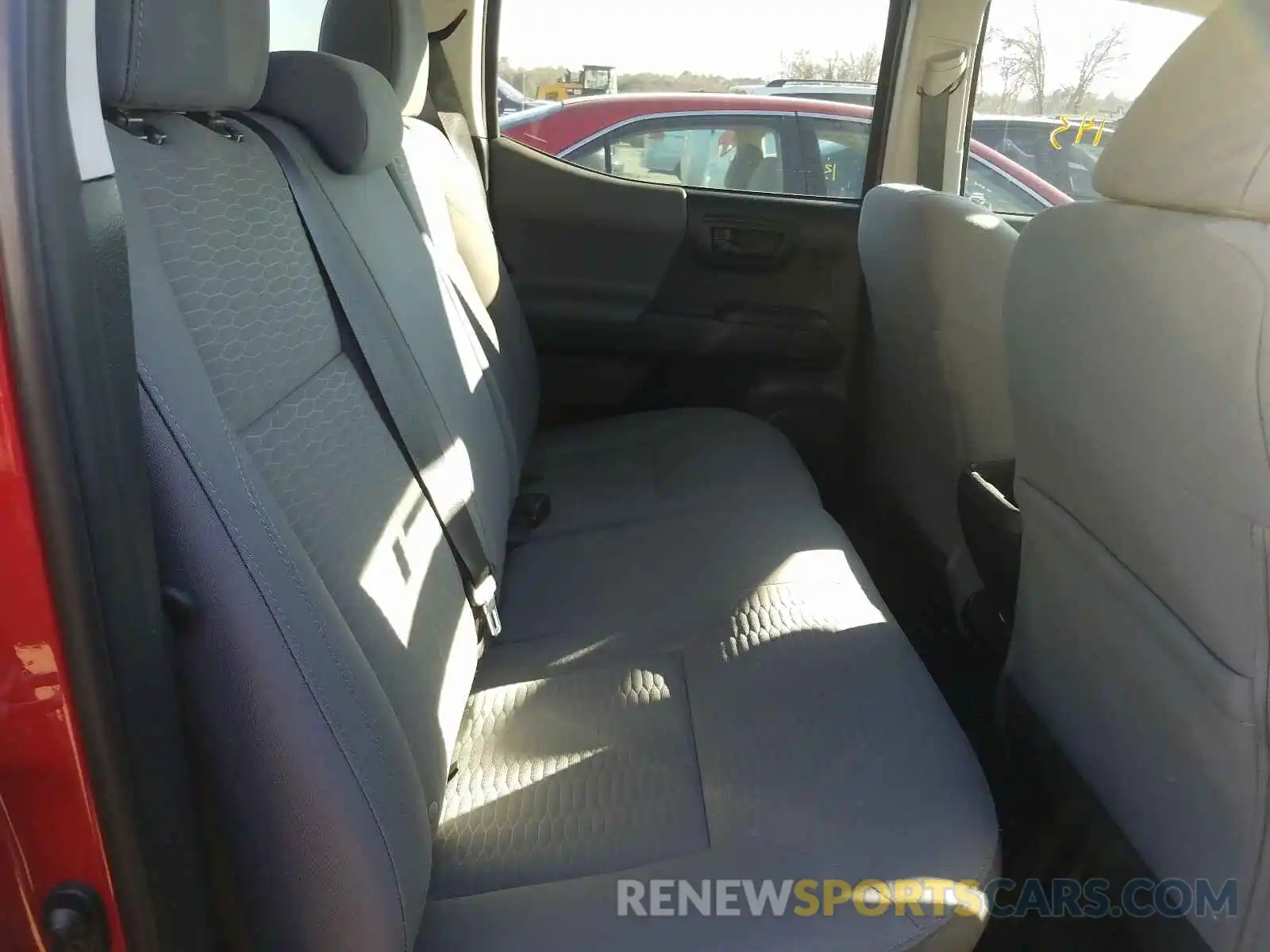 6 Photograph of a damaged car 5TFAX5GN3KX160172 TOYOTA TACOMA 2019