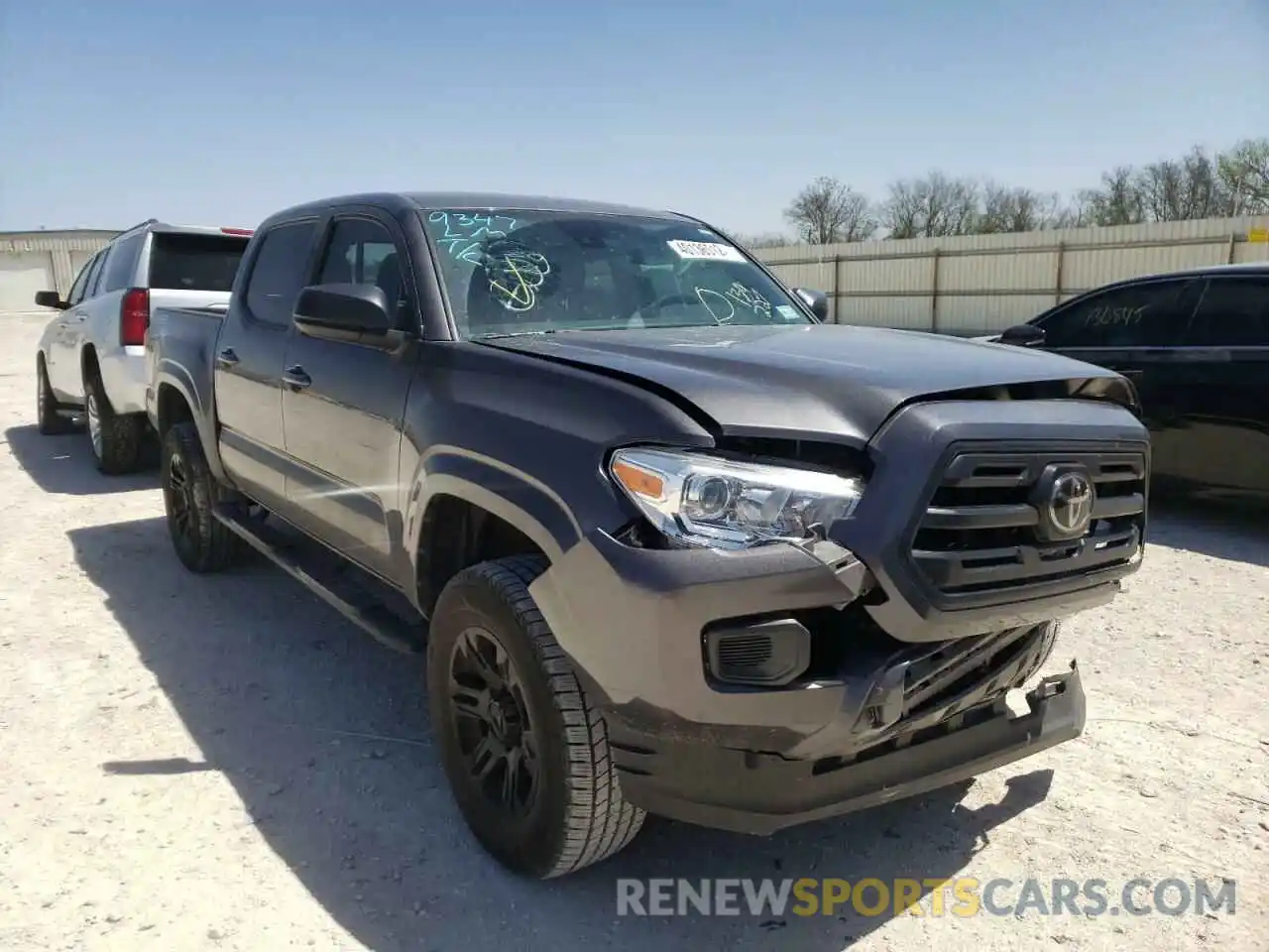 1 Photograph of a damaged car 5TFAX5GN4KX134227 TOYOTA TACOMA 2019