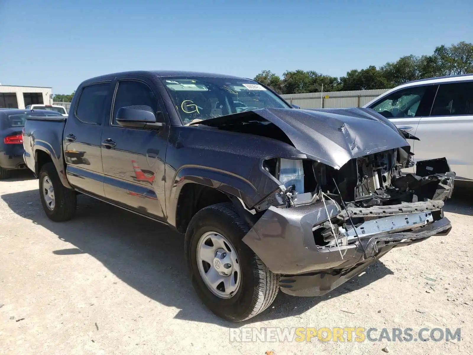 1 Photograph of a damaged car 5TFAX5GN4KX134762 TOYOTA TACOMA 2019