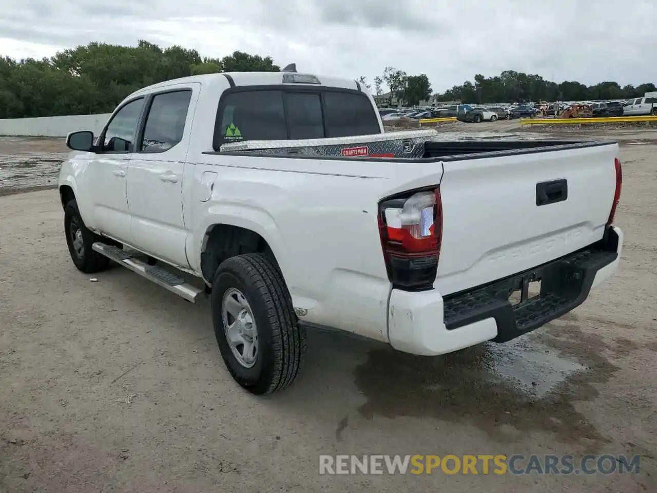 3 Photograph of a damaged car 5TFAX5GN4KX140836 TOYOTA TACOMA 2019