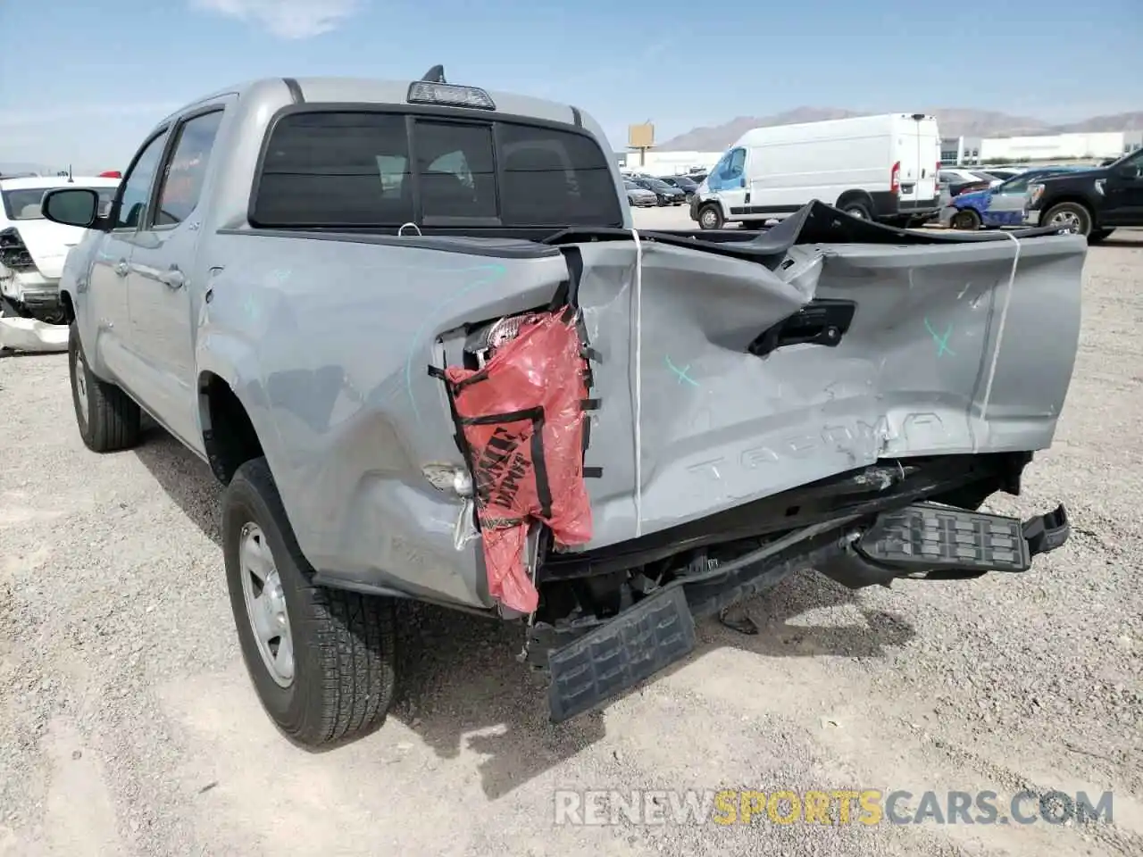 3 Photograph of a damaged car 5TFAX5GN4KX141923 TOYOTA TACOMA 2019