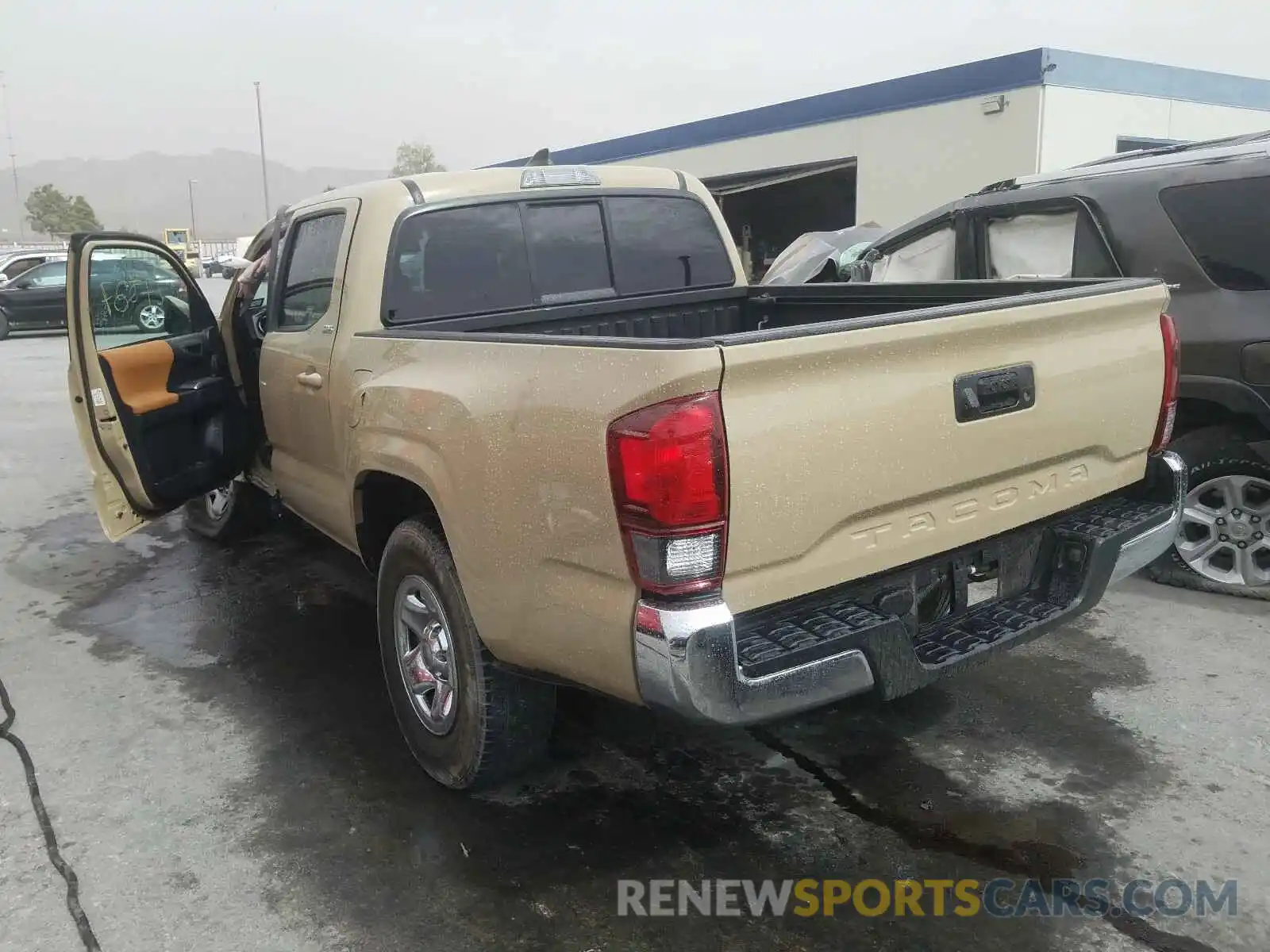 3 Photograph of a damaged car 5TFAX5GN4KX143428 TOYOTA TACOMA 2019